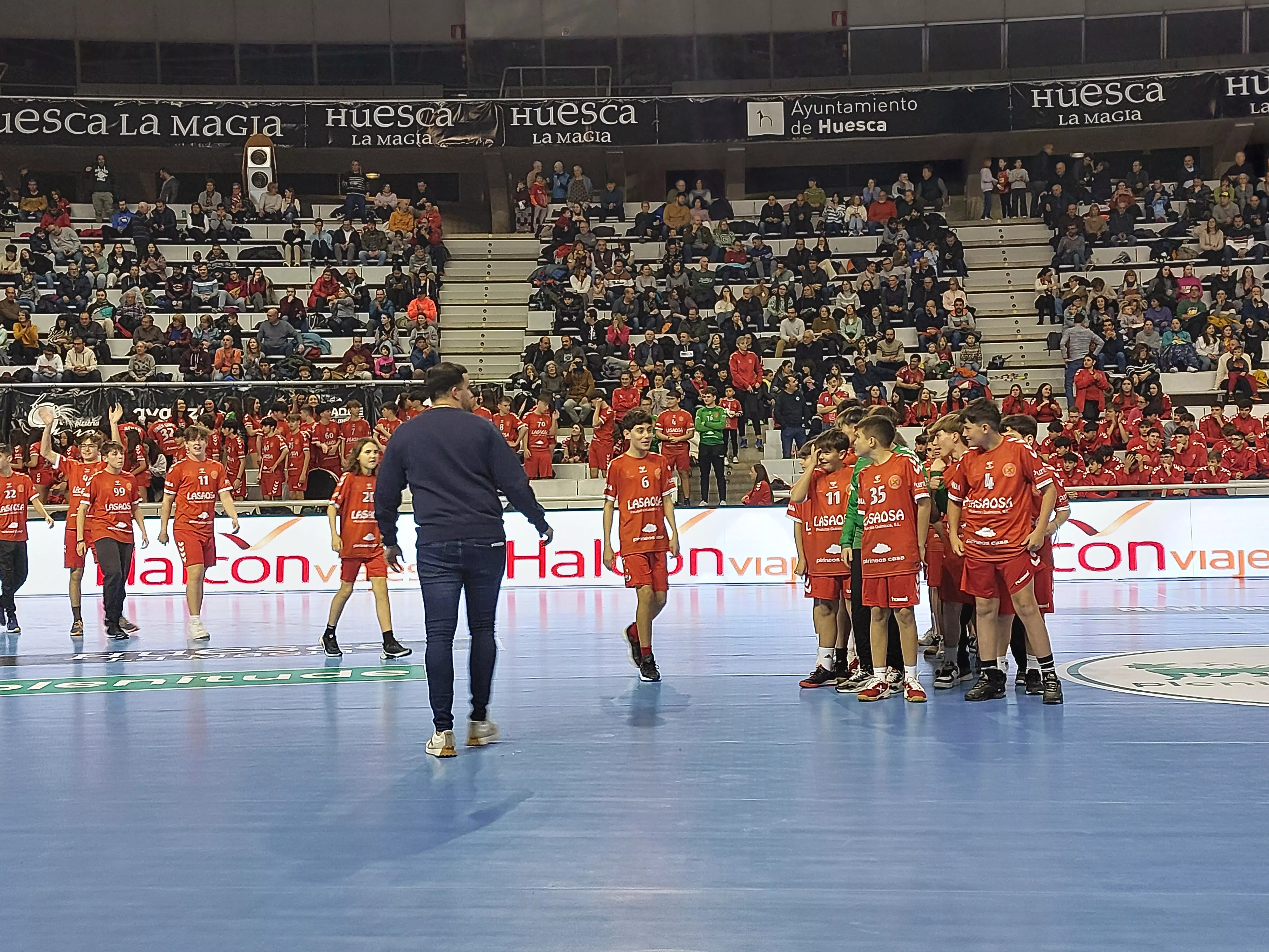 Presentación de la cantera de Balonmano Huesca