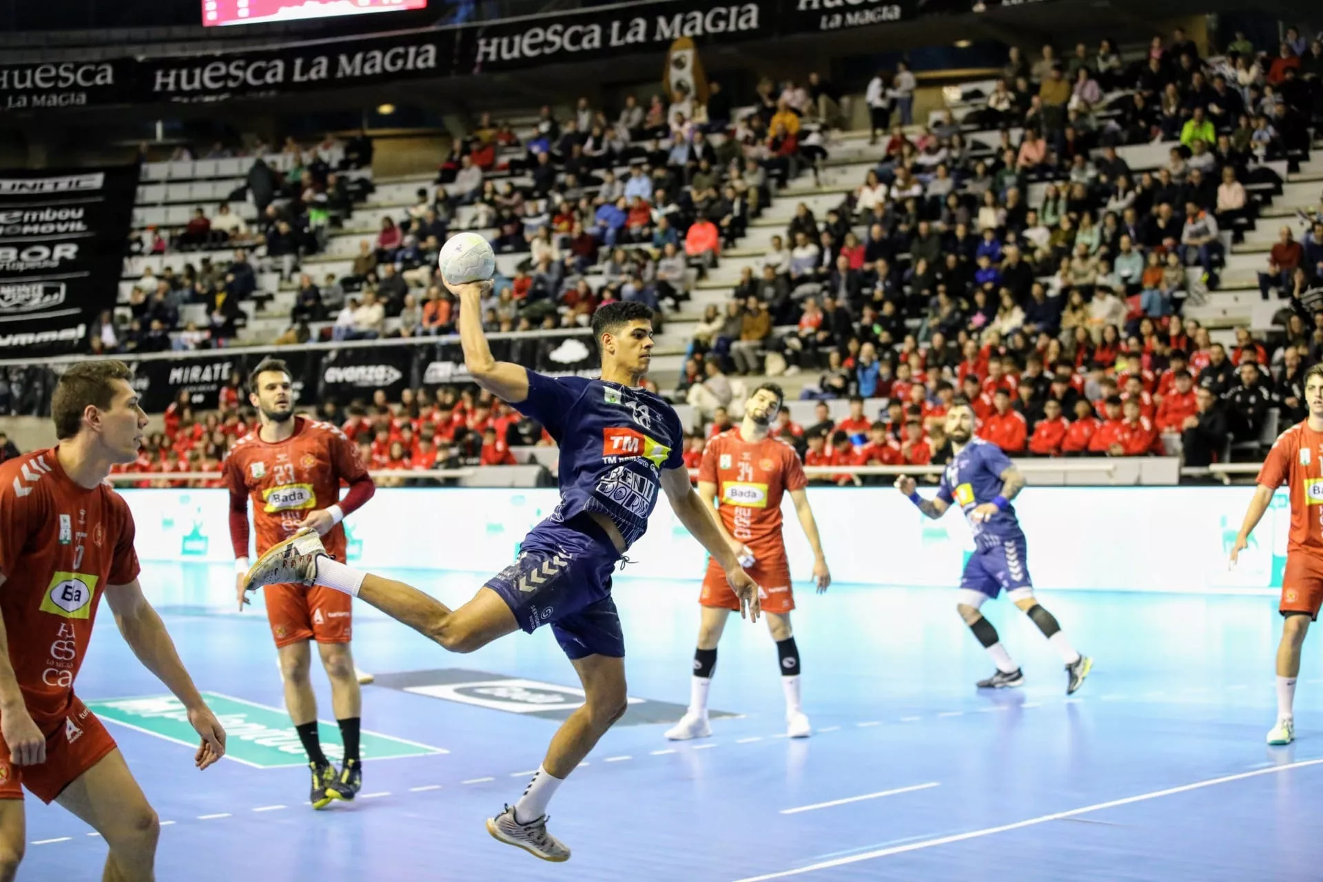 Bada Huesca Benidorm 3