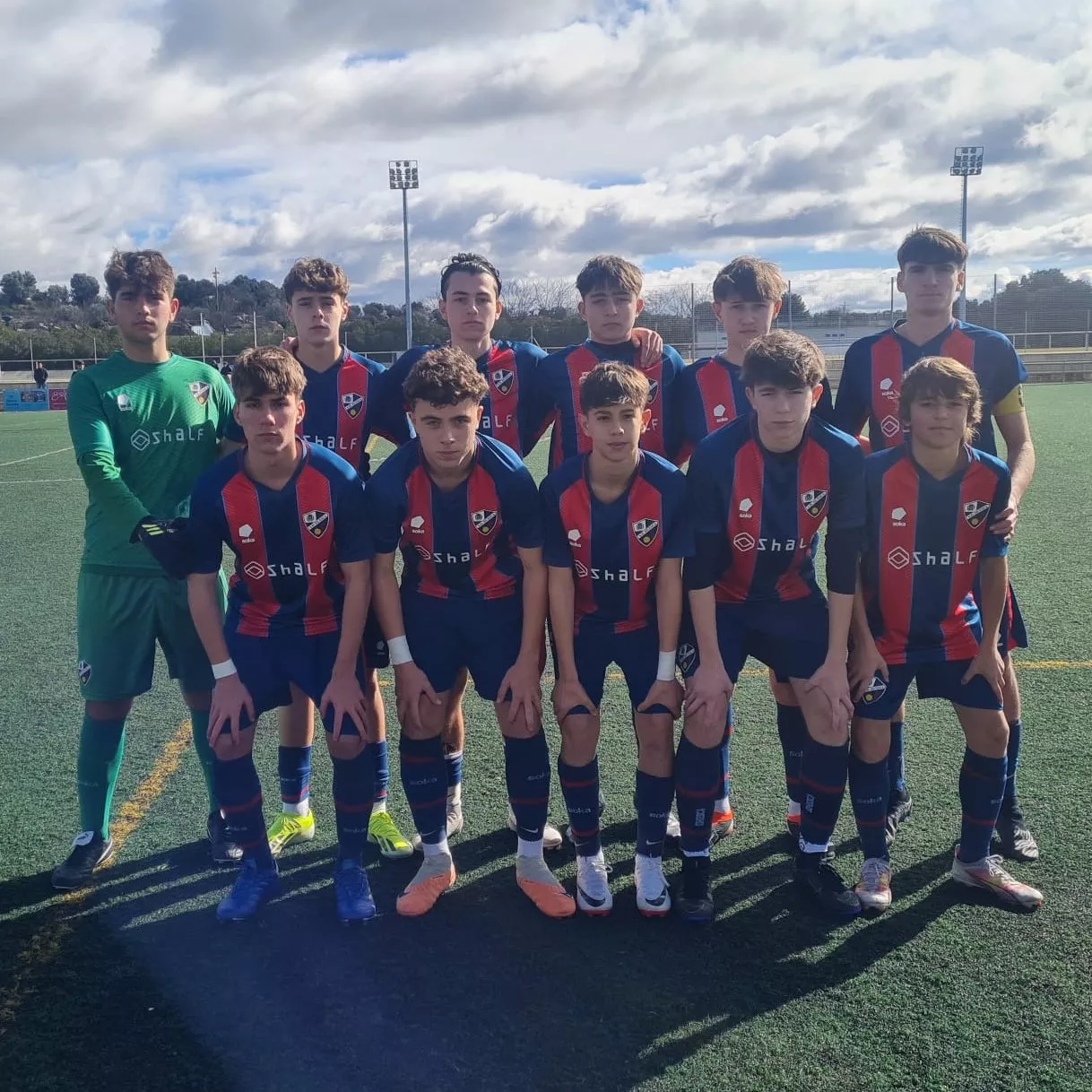SD Huesca Cadete B ante el Barbastro (2-3). Resultados y clasificaciones del fútbol altoaragonés del 24 y 25 de febrero.