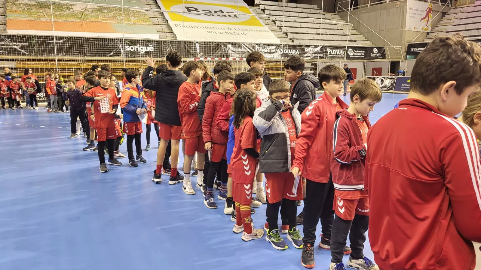 Presentación de la cantera de Balonmano Huesca