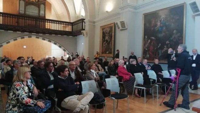 Los asistentes al acto.