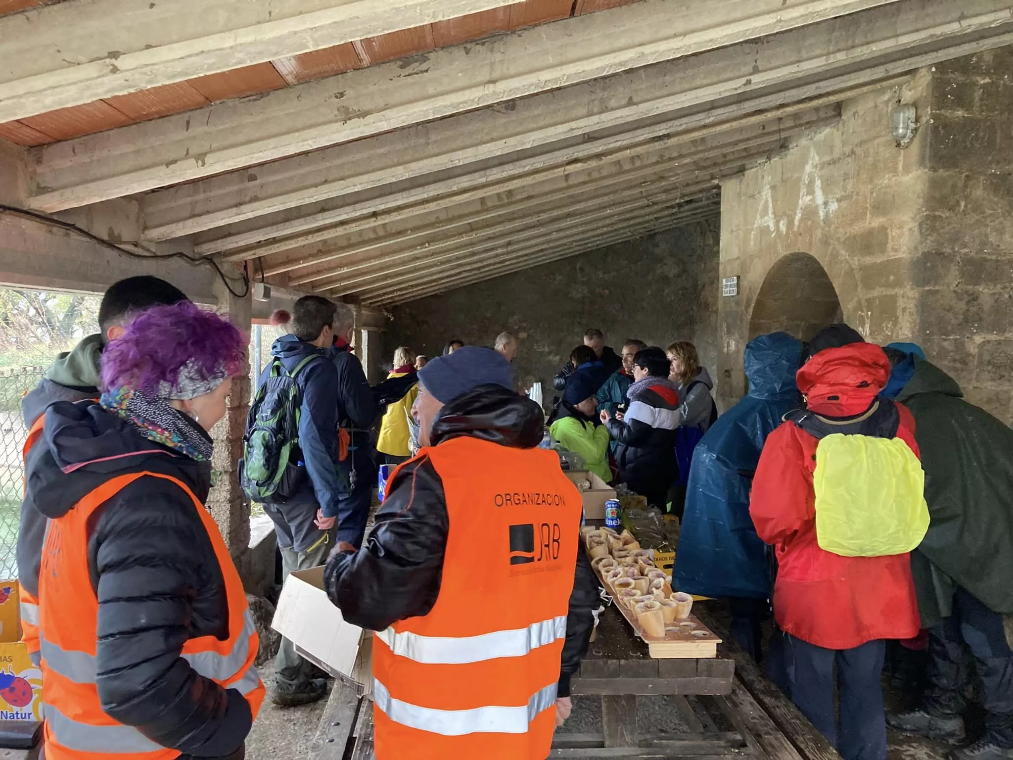 Segunda jornada de la VII Caminata en la Flor del Almendro de Ayerbe.