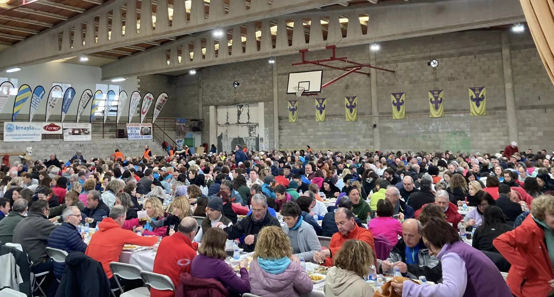 Segunda jornada de la VII Caminata en la Flor del Almendro de Ayerbe.
