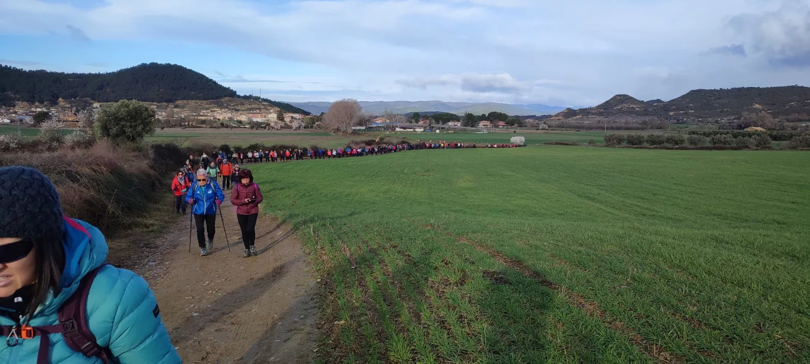 Segunda jornada de la VII Caminata en la Flor del Almendro de Ayerbe.