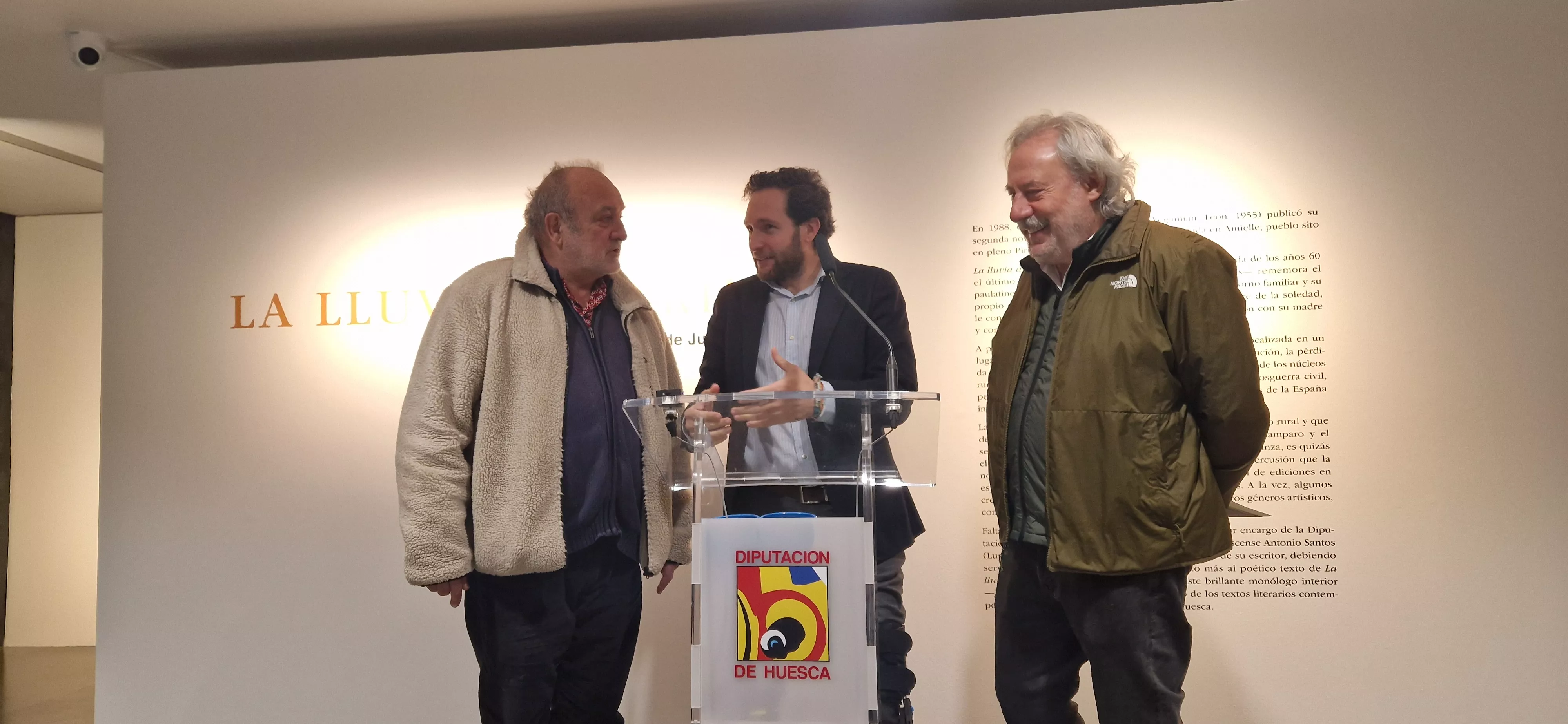 Antonio Santos, Isaac Claver y Julio LLamazares. Foto Myriam Martínez