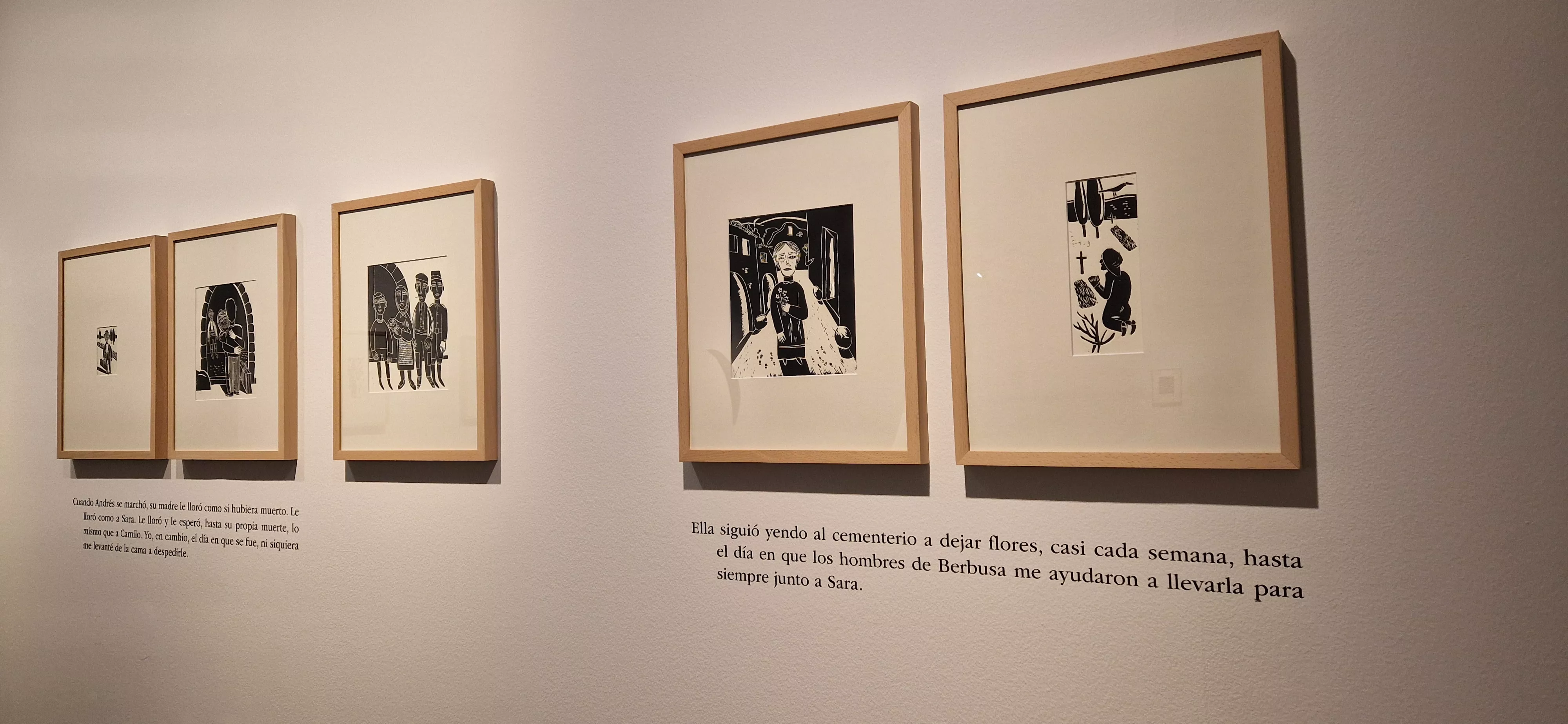 Exposición de Antonio Santos sobre La lluvia amarilla de Julio Llamazares. Foto Myriam Martínez 