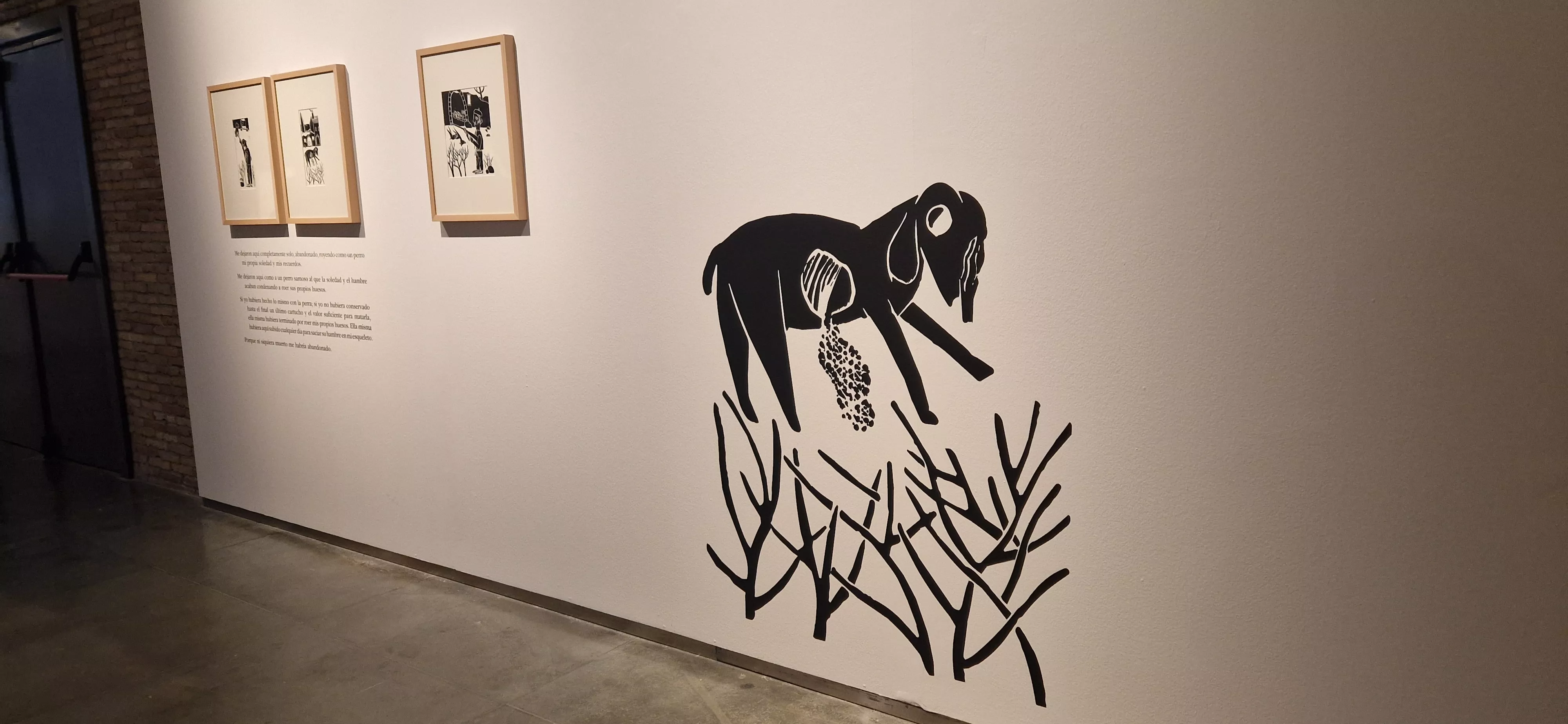 Exposición de Antonio Santos sobre La lluvia amarilla de Julio Llamazares. Foto Myriam Martínez 