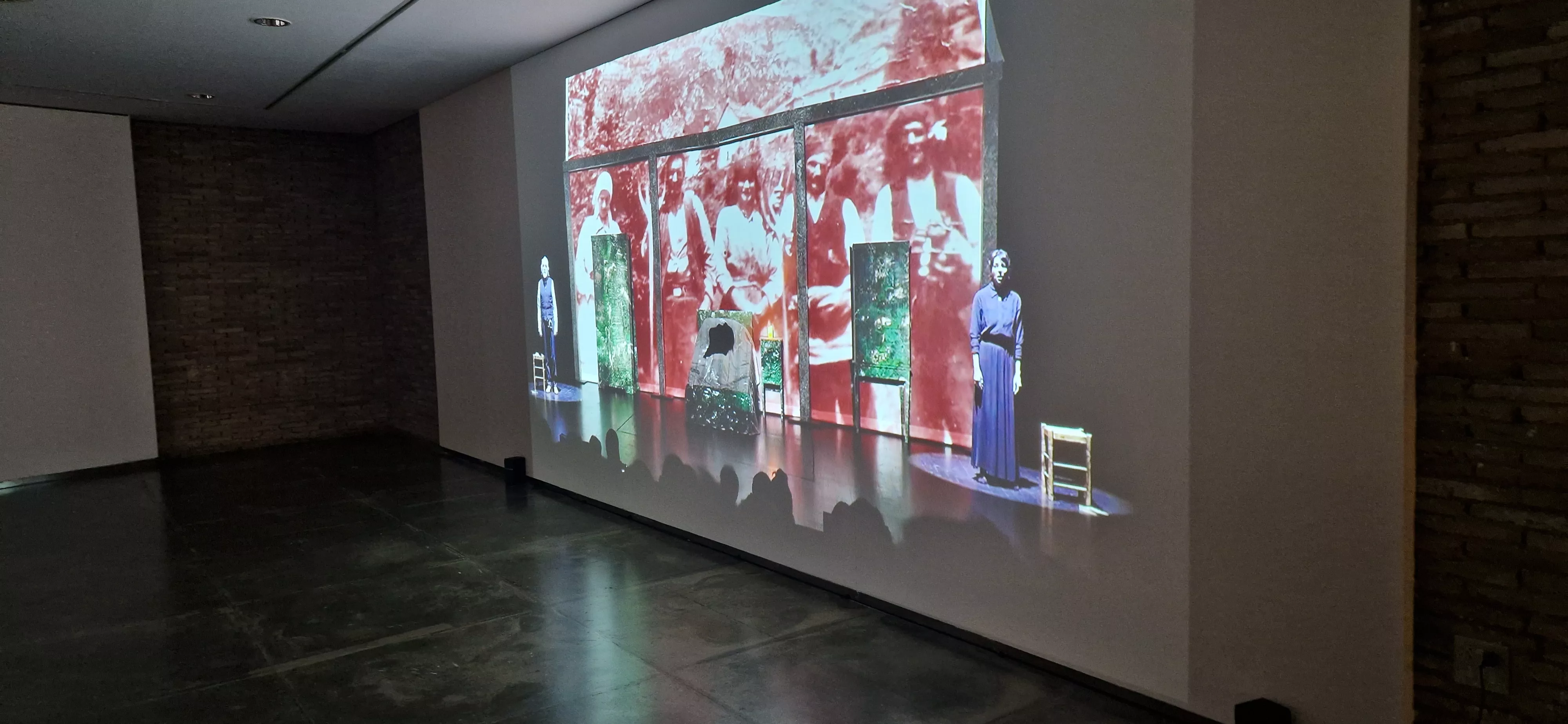 Exposición  homenaje a Julio Llamazares. Foto Myriam Martínez 