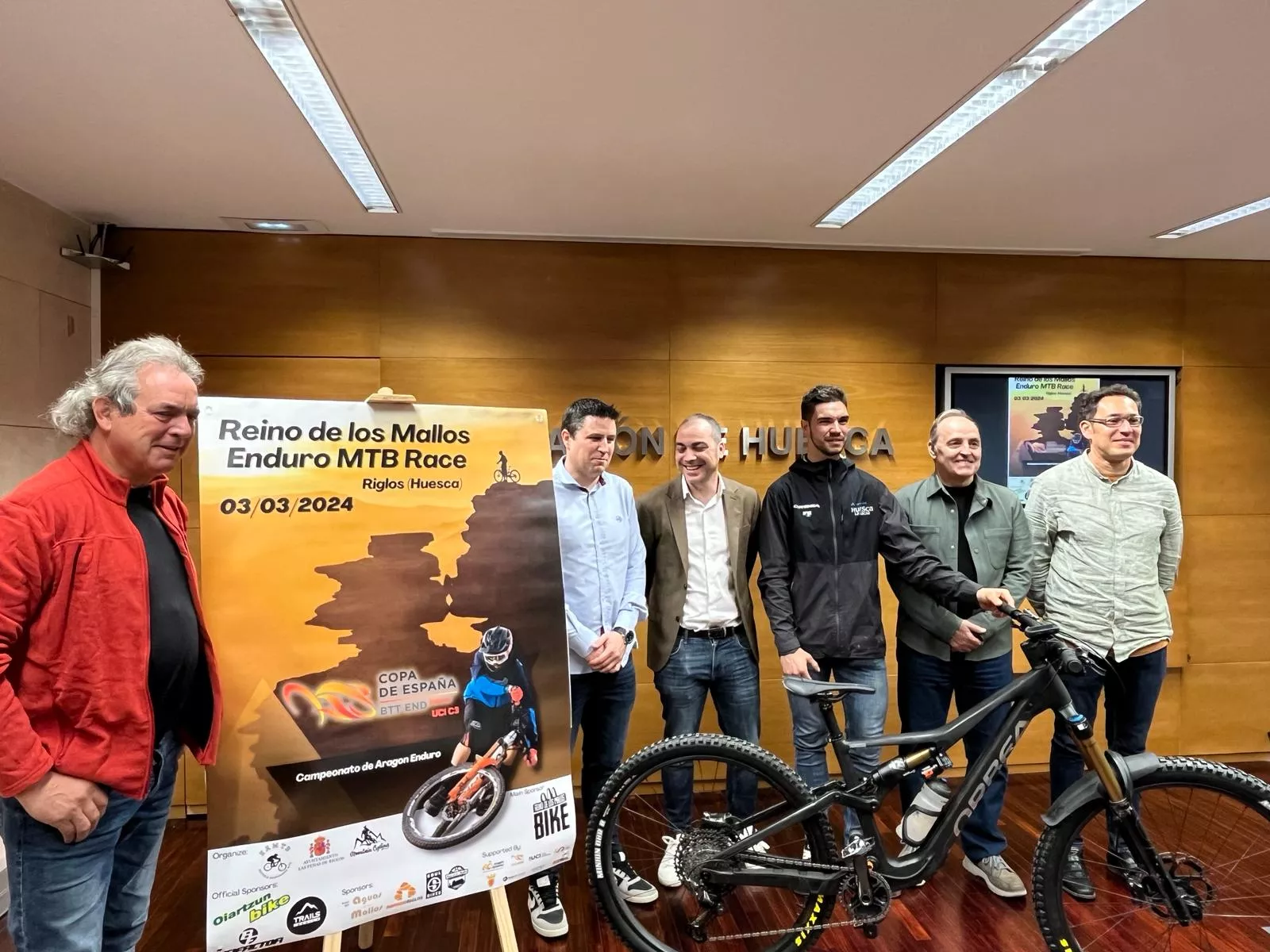 Presentación de la Reino de los Mallos Enduro MTB Race en la DPH.. Foto: Adrián Mora