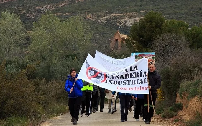 Imagen de una protesta anterior de la Plataforma Loporzano sin Ganadería Intensiva.