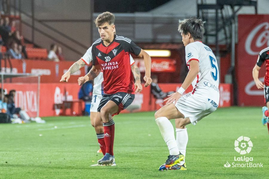 Más imágenes del partido Mirandéz Huesca. Foto La Liga 