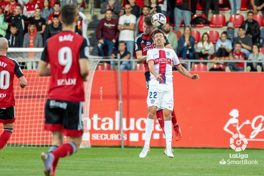 Más imágenes del partido Mirandéz Huesca. Foto La Liga 