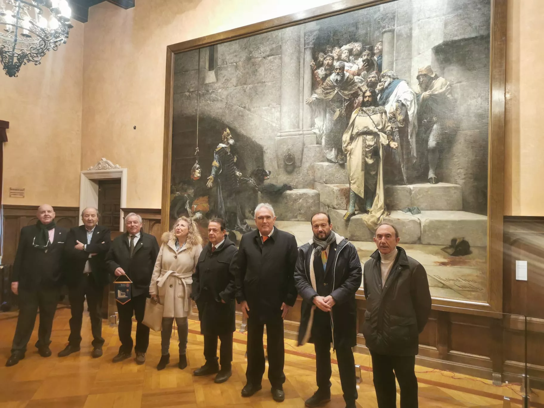 El gobernador rotario al Ayuntamiento de Huesca