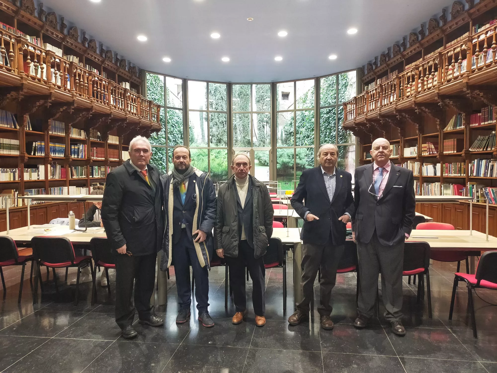 El gobernador rotario al Ayuntamiento de Huesca