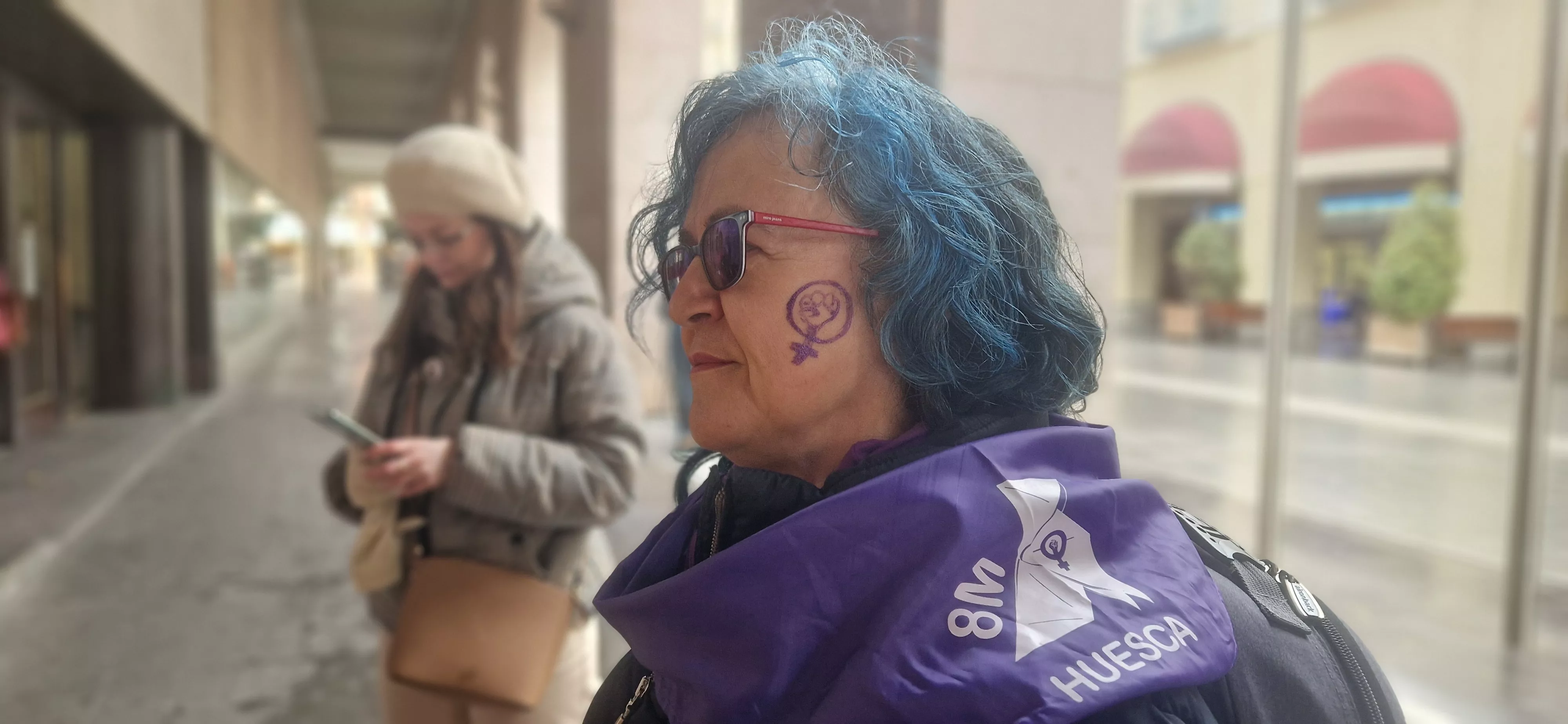 Andanda violeta en Huesca por el Día de la Mujer 2024. Foto Myriam Martínez