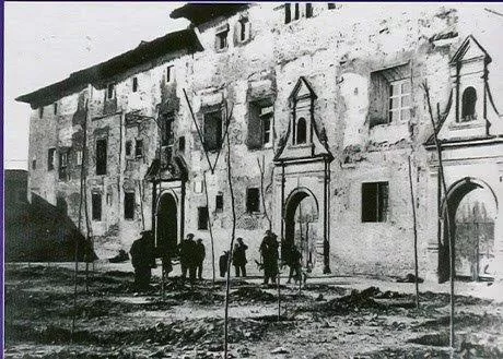 Colegio de San Bernardo, donde se formó Juan de Sada y Gállego