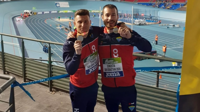 Miguel y Mario Pintiel, medallistas Master de Hinaco. Miguel y Mario Pintiel, medallistas Master de Hinaco.