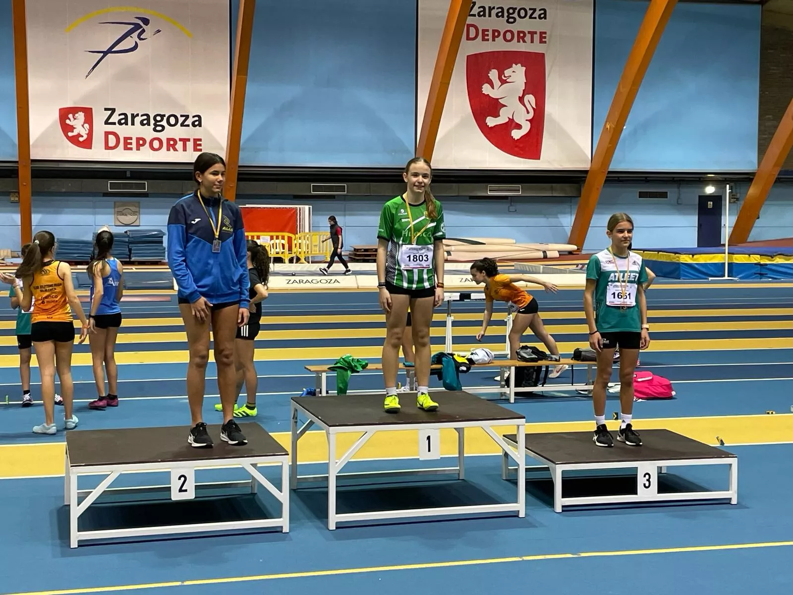 Ana Buil, oro en triple
