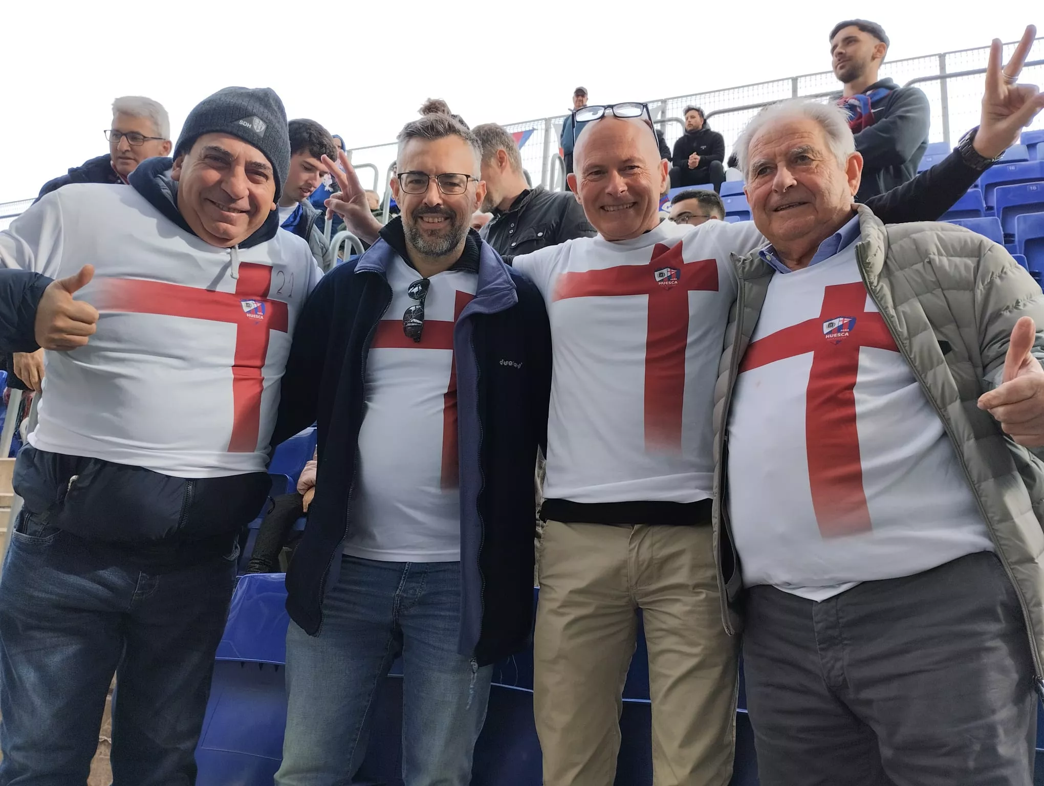 La Peña SD Huesca Barcelona, presente en el Stage Front Stadium.