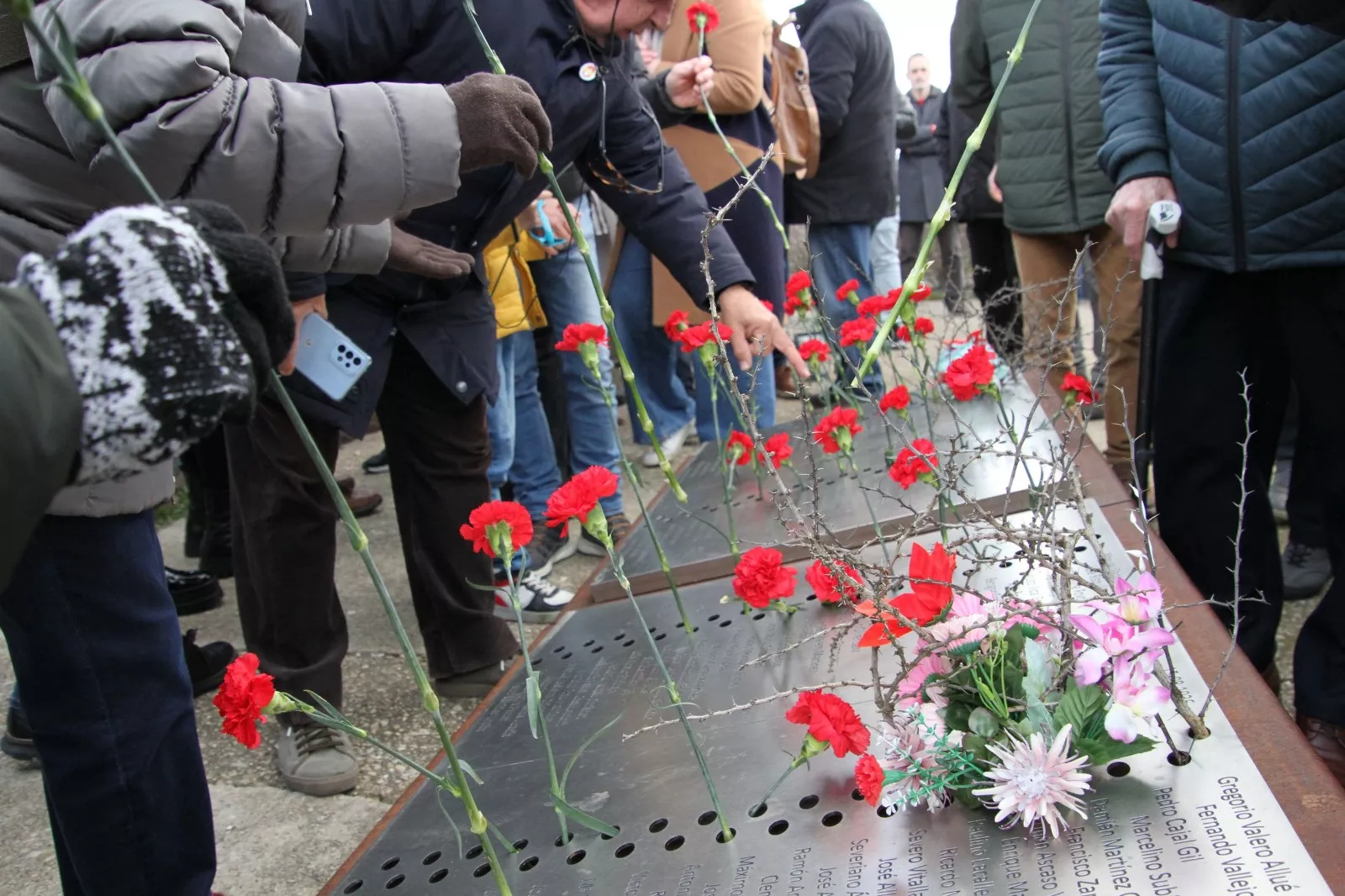 Concentración en el Memorial 545. Foto Carlos Neofato 