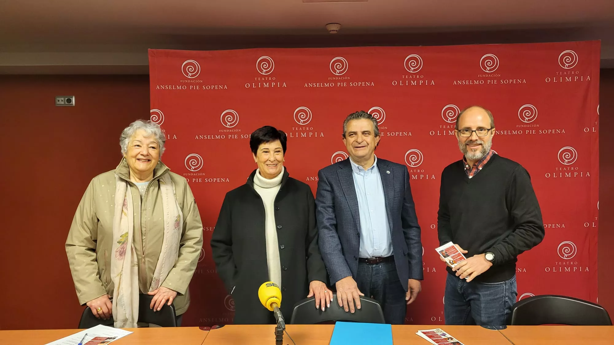 Araceli Cavero, Esperanza Ramón, Manuel Pérez y Rubén Moreno en la presentación de la Programación de Primavera 