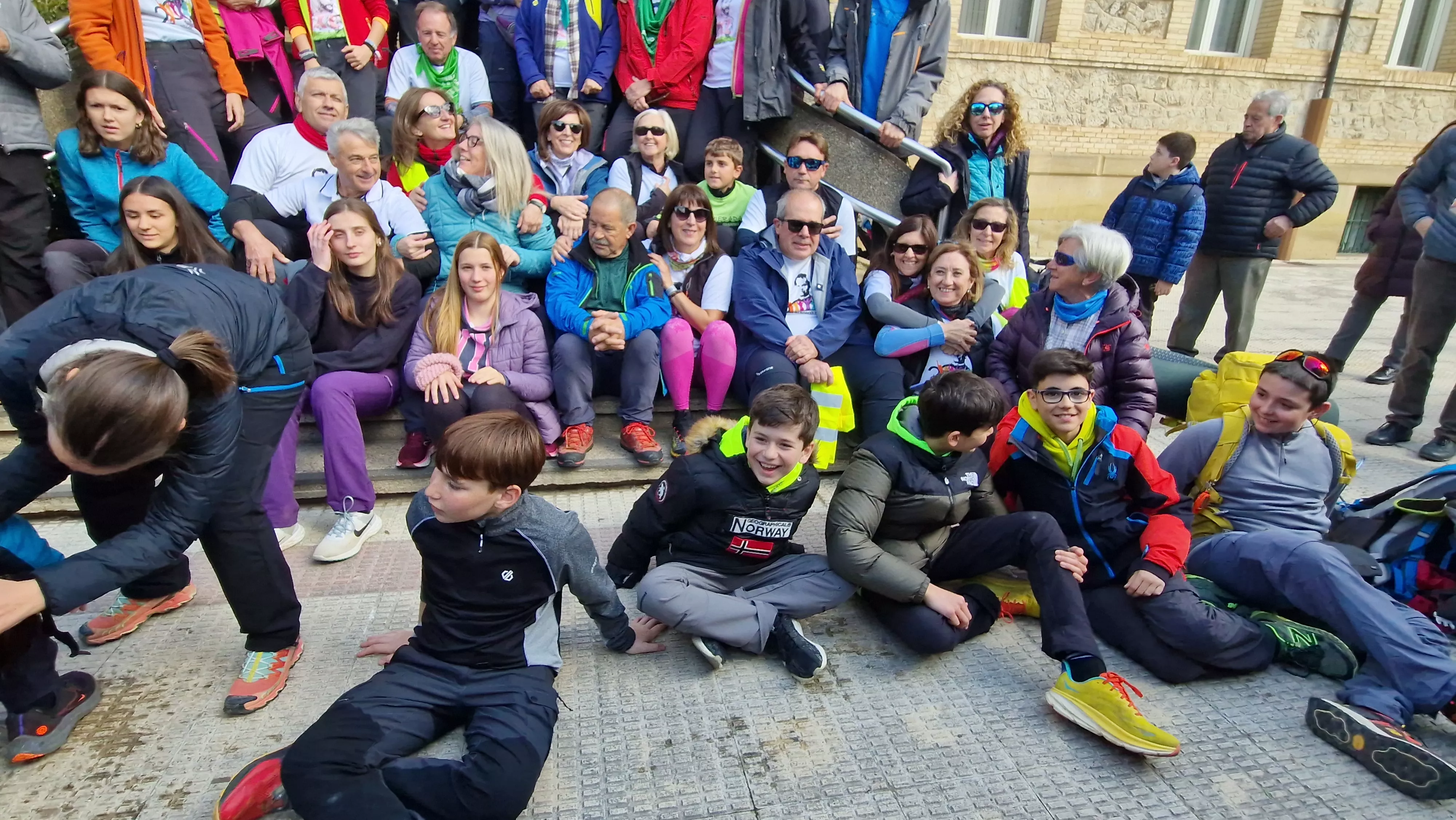 Salida de la Javierada 2024 desde Huesca. Foto Myriam Martínez 