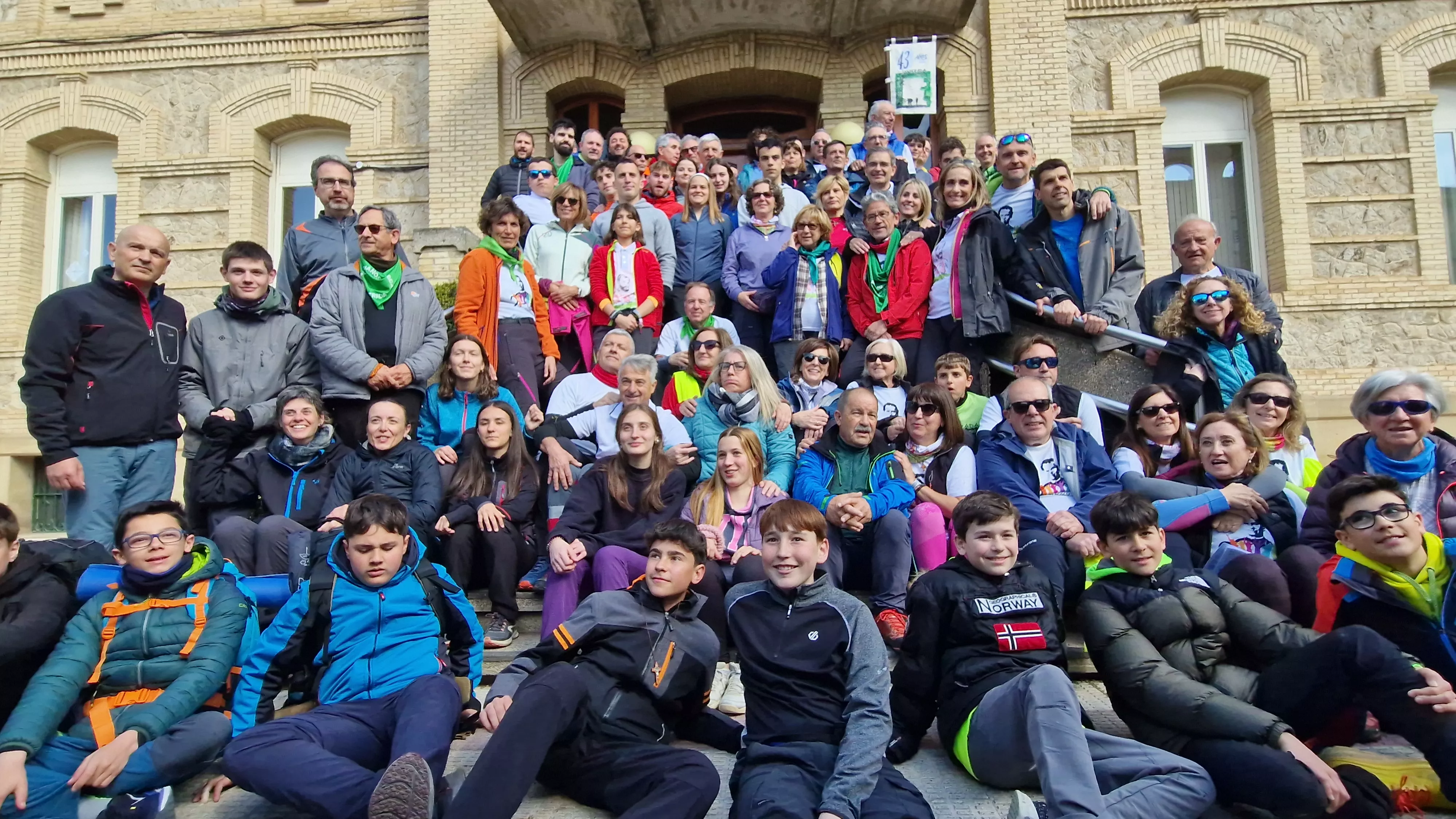  Salida de la Javierada 2024 desde Huesca. Foto Myriam Martínez 