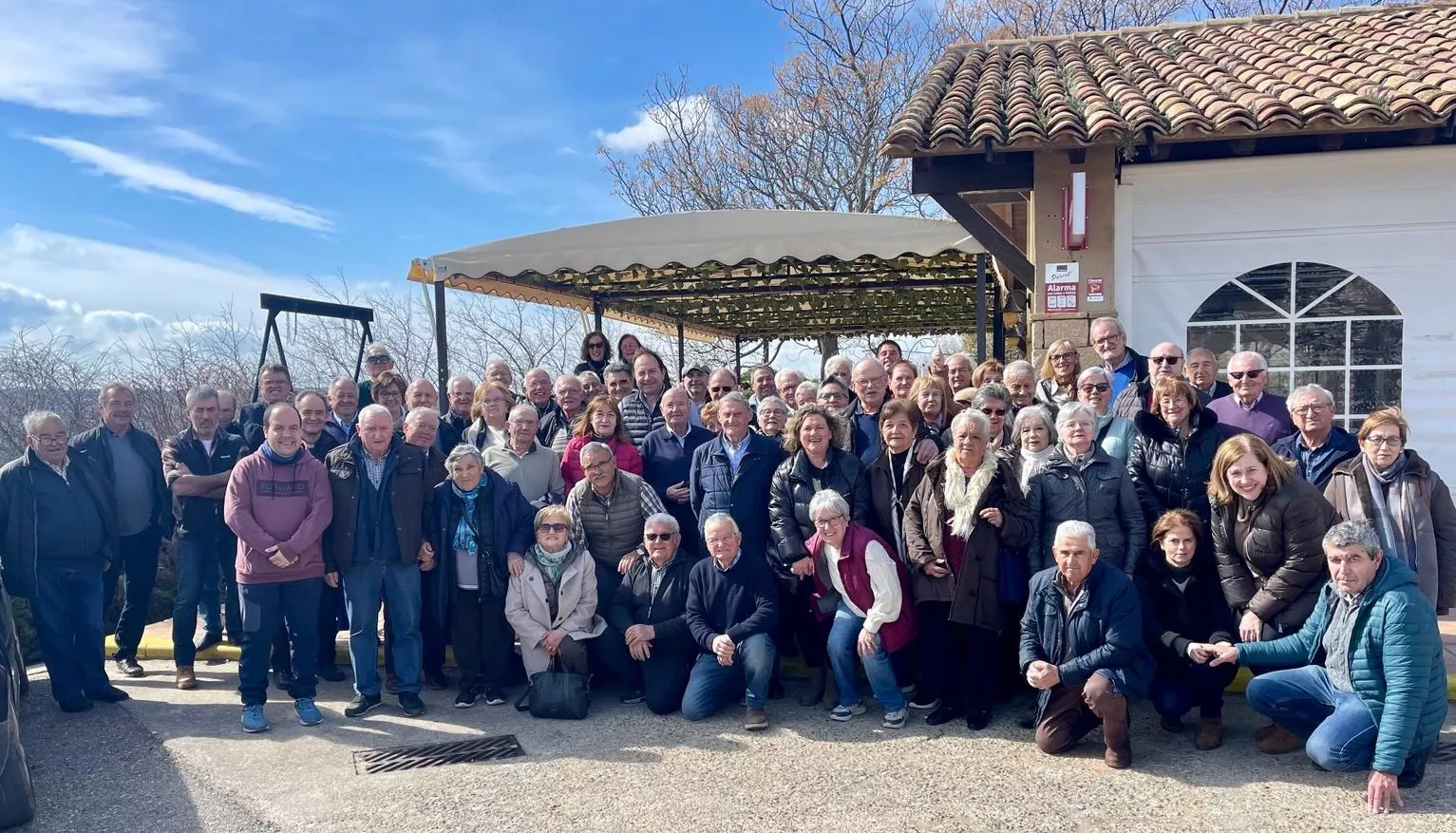 Ochenta amigos para celebrar ochenta años de José María Cabrero