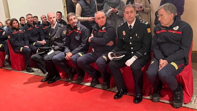 Imagen de los galardonados en la fiesta de los Bomberos en Huesca. Imagen de los galardonados en la fiesta de los Bomberos en Huesca.