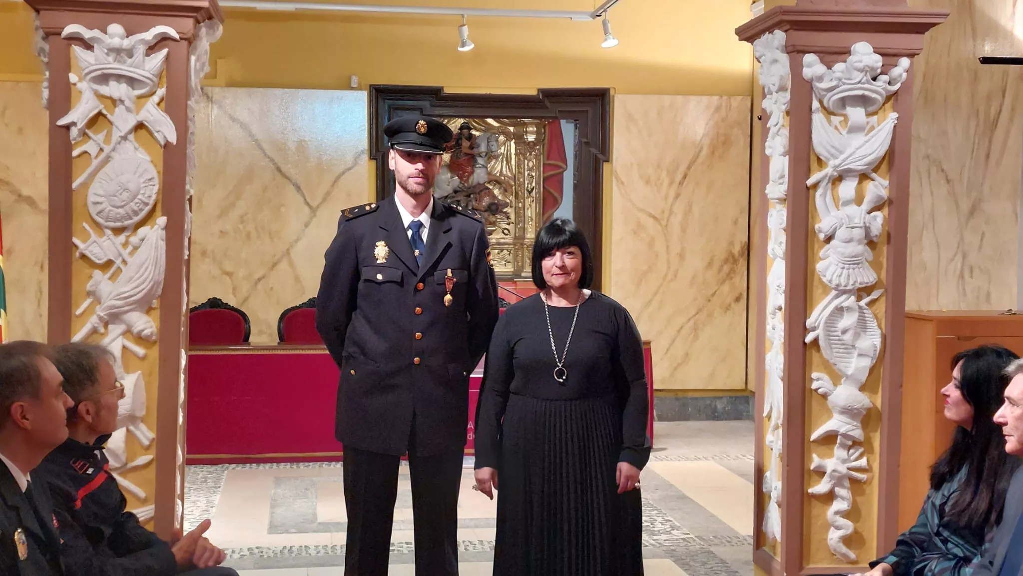 Entrega en Huesca de reconocimientos en la festividad de San Juan  de Dios, patrón de los bomberos. 
