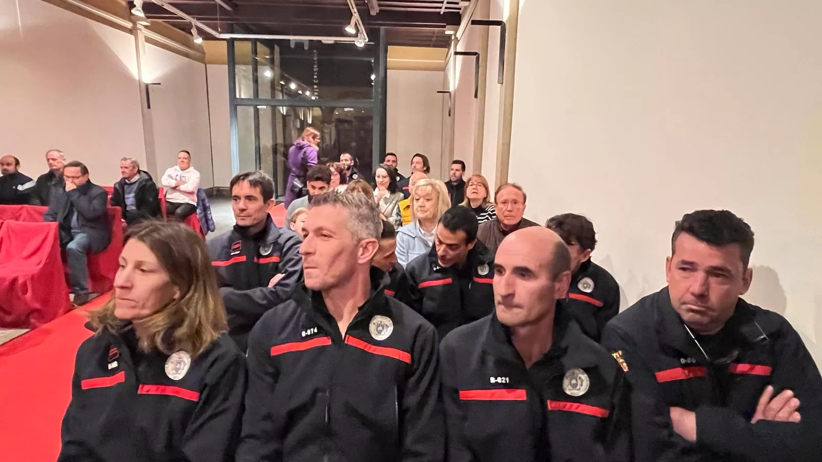 Entrega en Huesca de reconocimientos en la festividad de San Juan  de Dios, patrón de los bomberos. Foto Mercedes Manterola