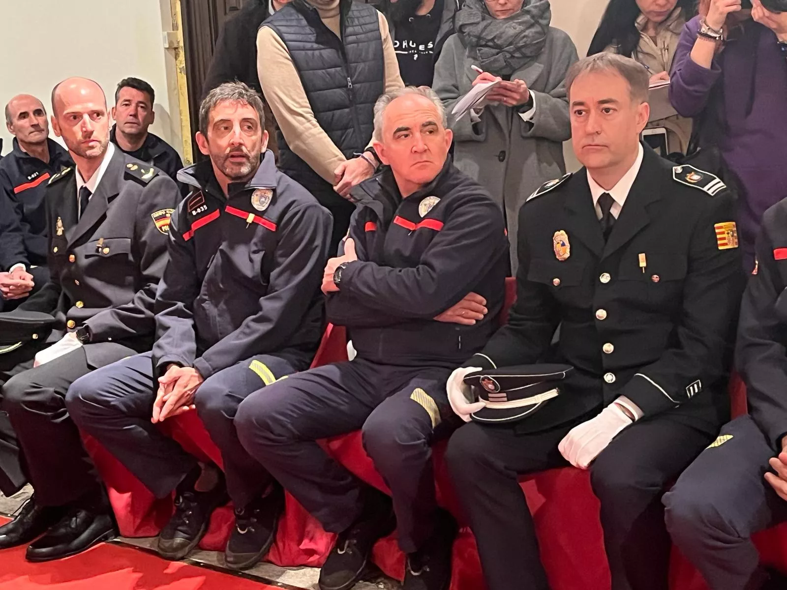 Entrega en Huesca de reconocimientos en la festividad de San Juan  de Dios, patrón de los bomberos. Foto Mercedes Manterola
