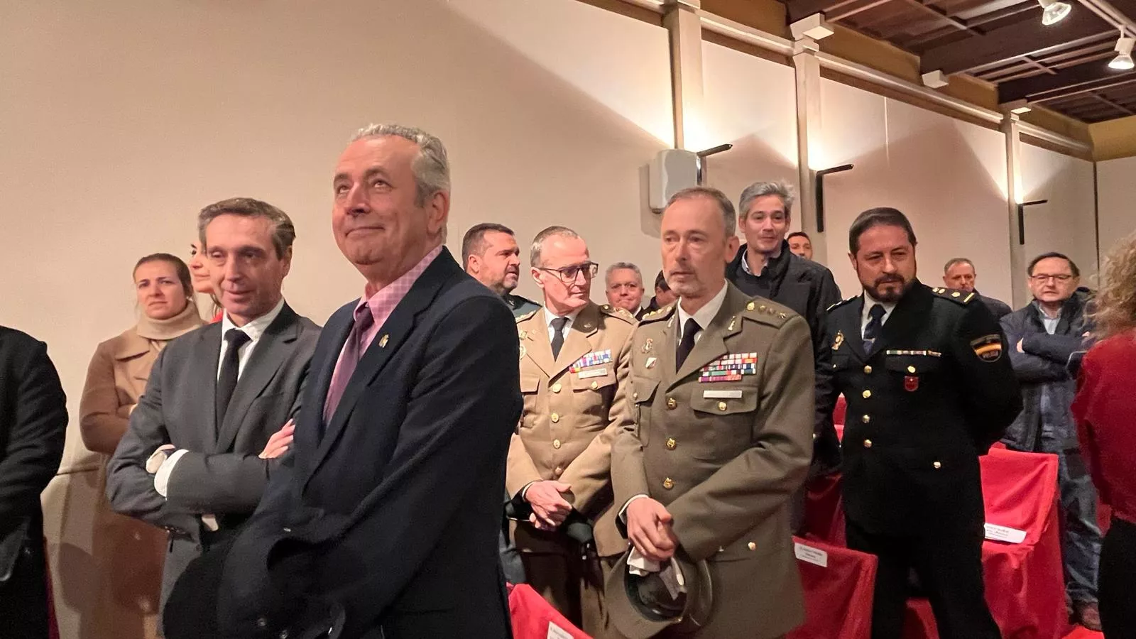 Entrega en Huesca de reconocimientos en la festividad de San Juan  de Dios, patrón de los bomberos. Foto Mercedes Manterola