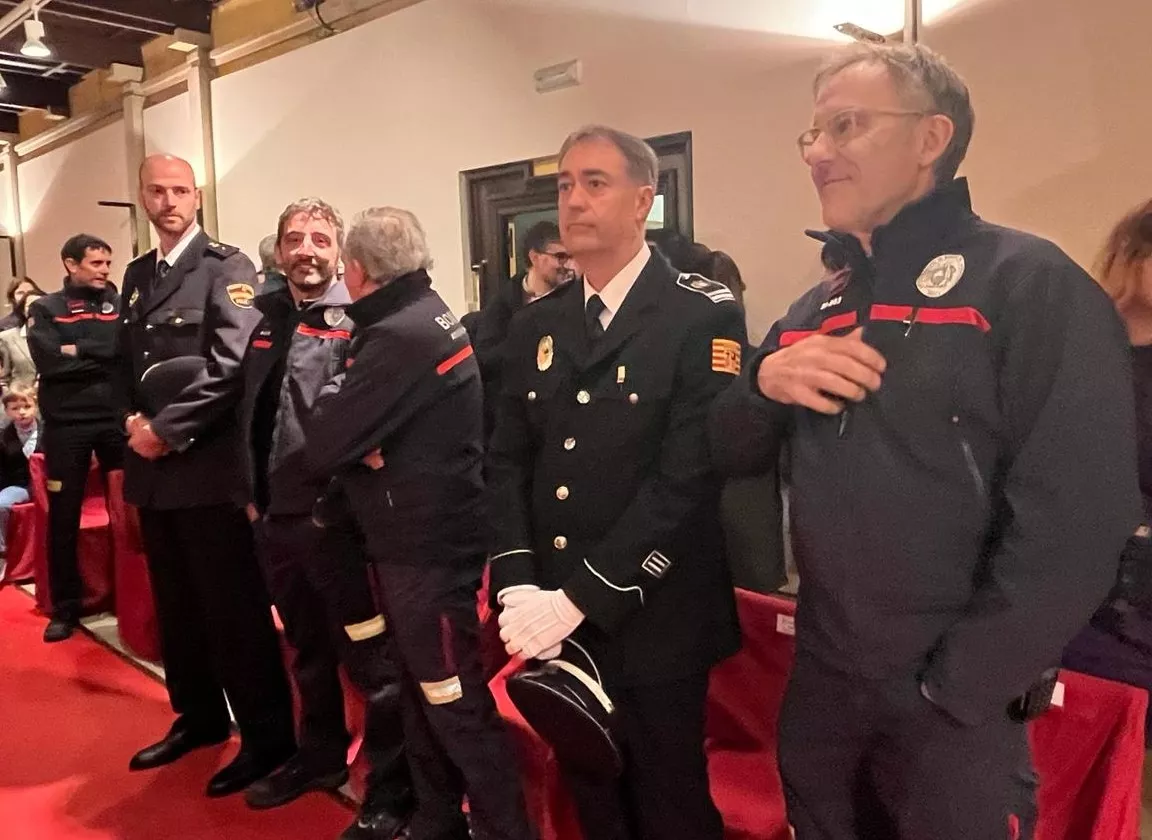 Entrega en Huesca de reconocimientos en la festividad de San Juan  de Dios, patrón de los bomberos. Foto Mercedes Manterola