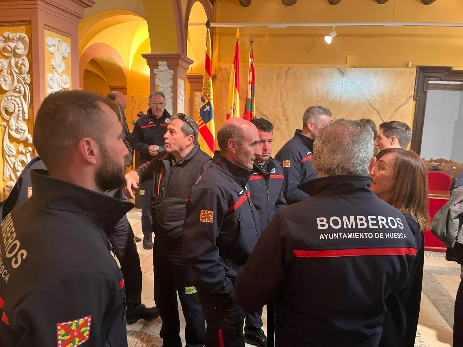 Entrega en Huesca de reconocimientos en la festividad de San Juan  de Dios, patrón de los bomberos. Foto Mercedes Manterola