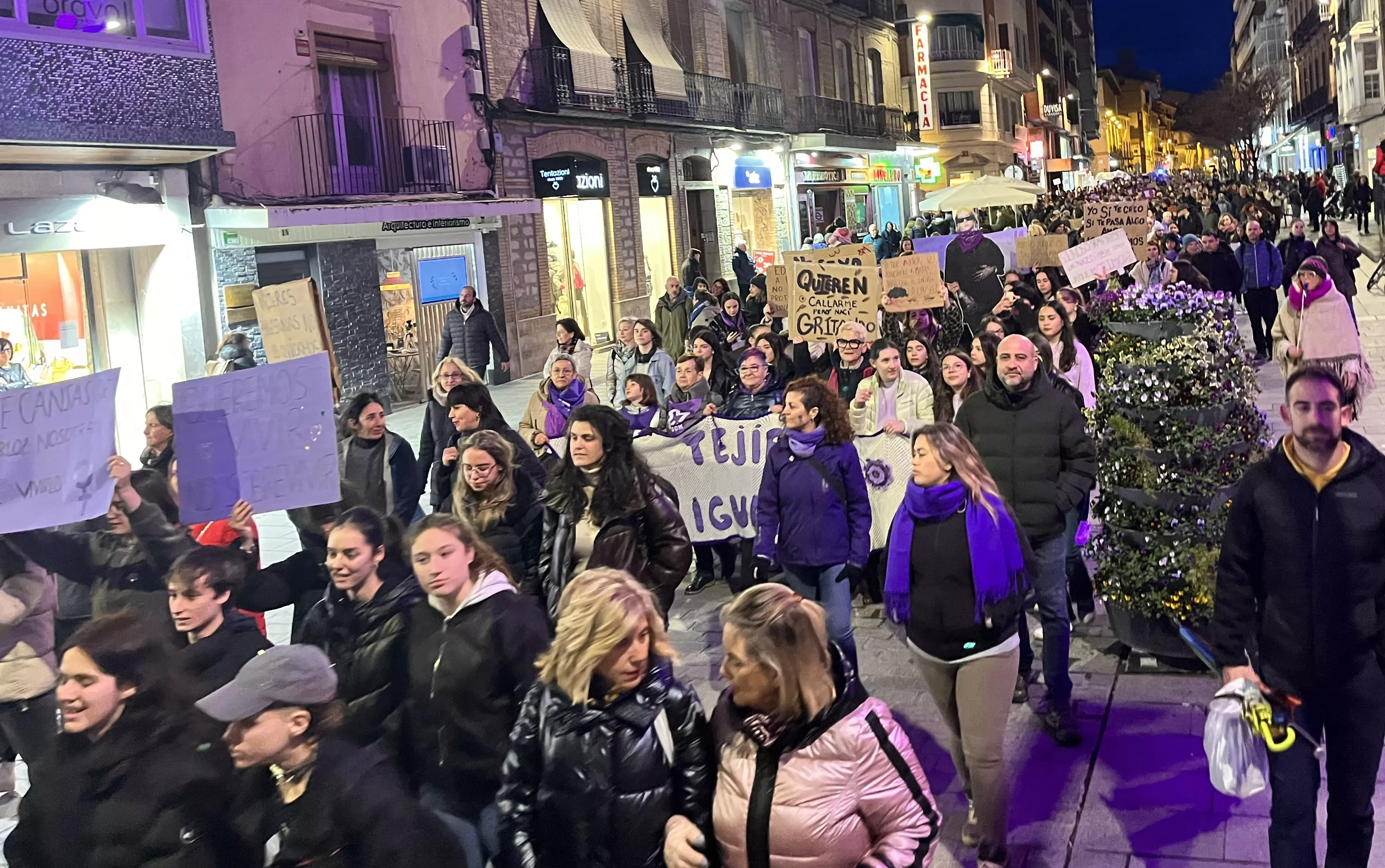 Manifestación del 8M 2024 celebrada en Huesca. Foto Mercedes Manterola
