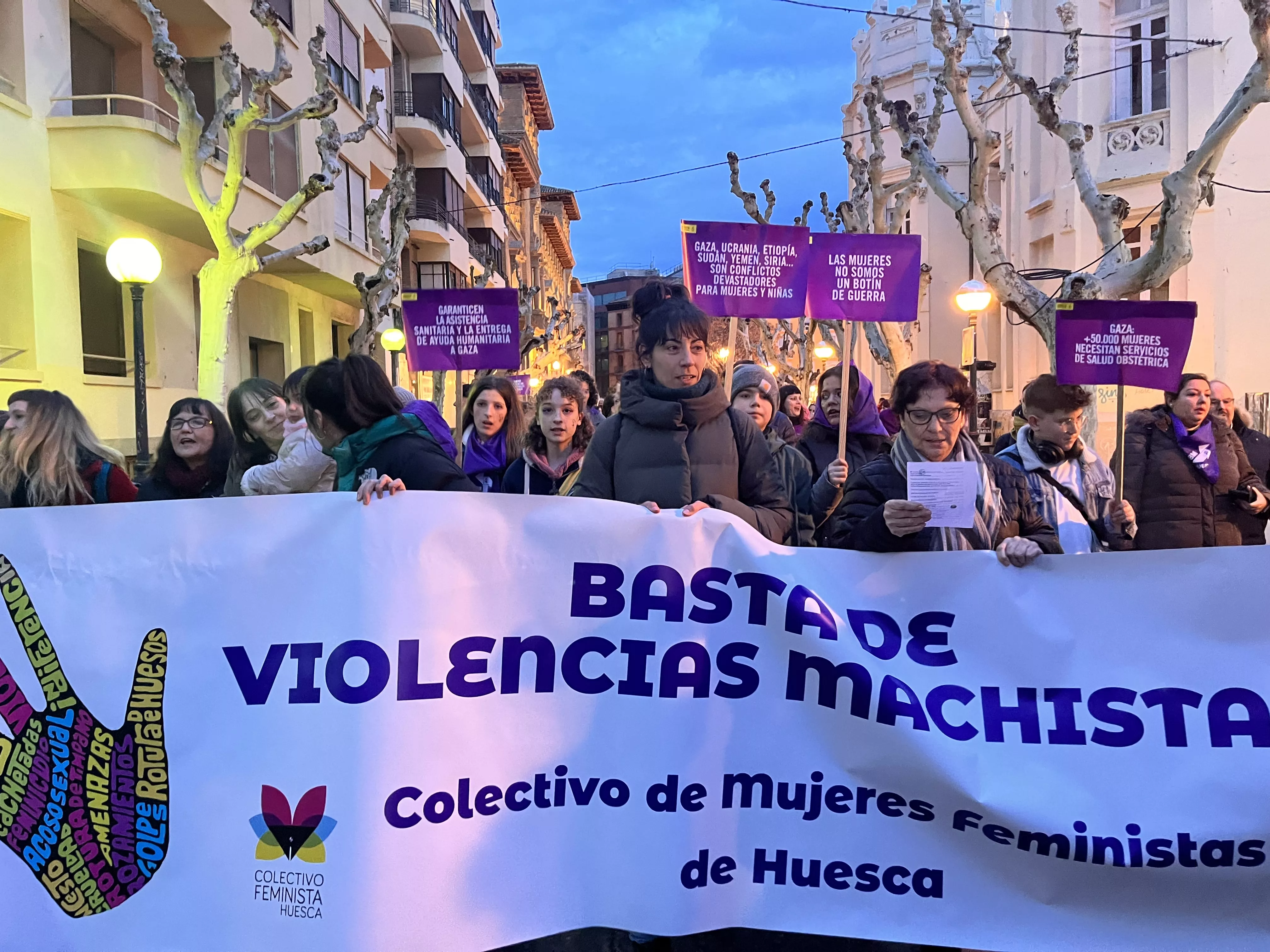 Manifestación del 8M 2024 celebrada en Huesca. Foto Mercedes Manterola