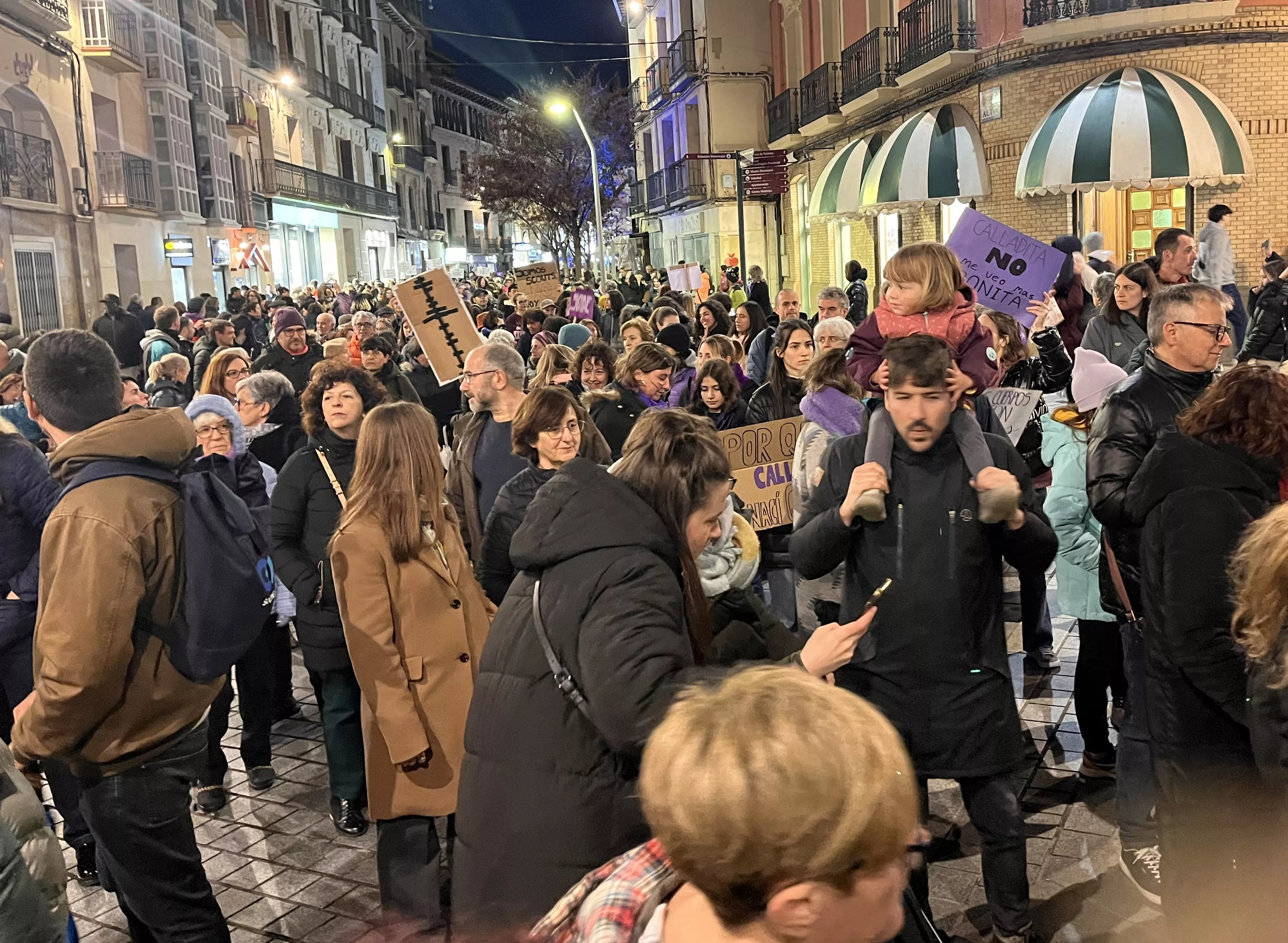 Manifestación del 8M 2024 celebrada en Huesca. Foto Mercedes Manterola