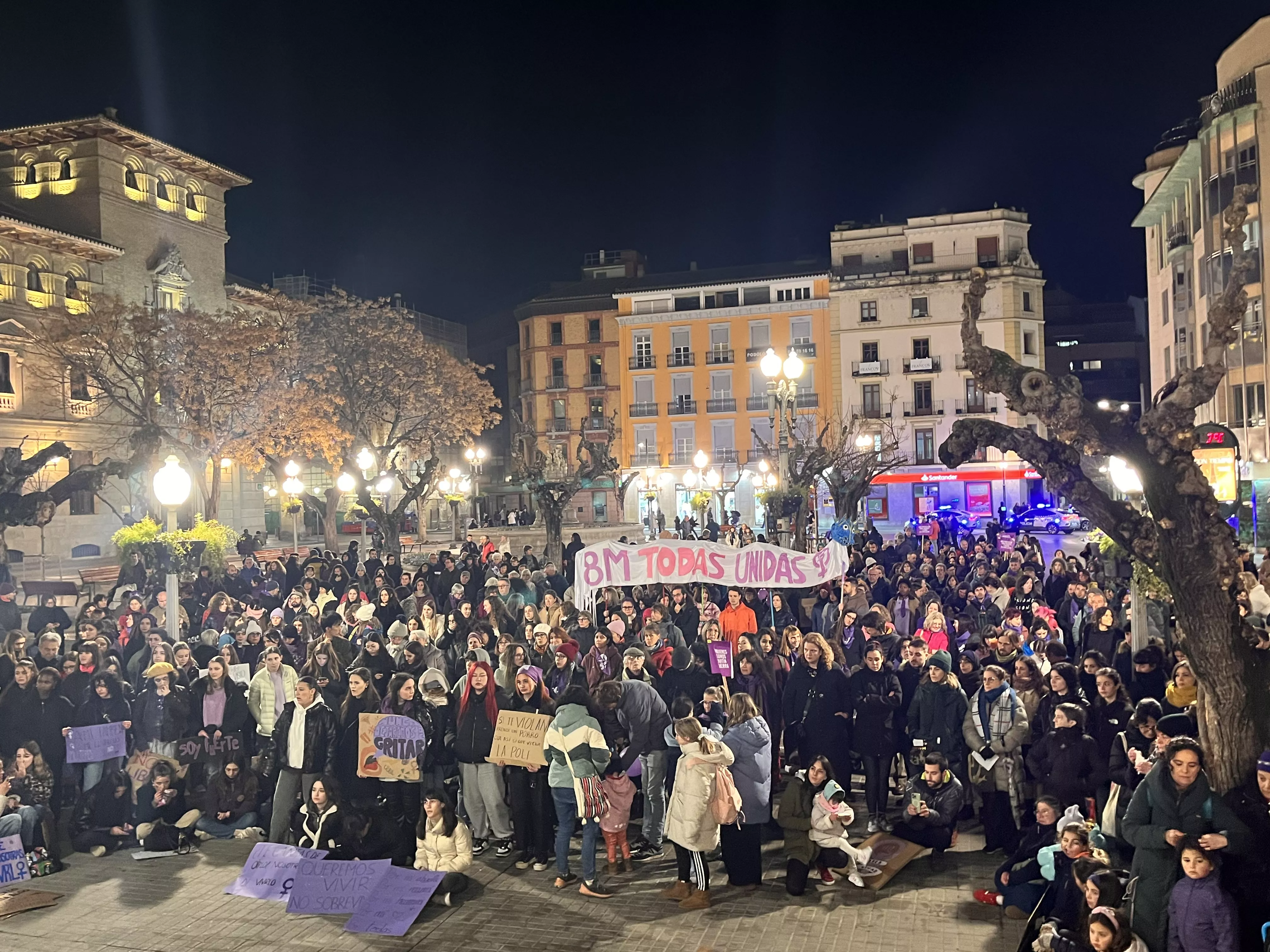 Imagen de archivo de la manifestación del 8M celebrada en Huesca en 2024. Foto Mercedes Manterola