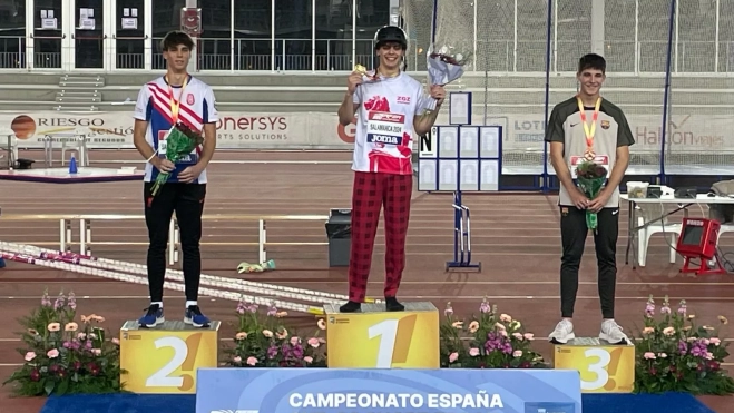 Fabio Marco, campeón de España de pértiga. Fabio Marco, campeón de España de pértiga.