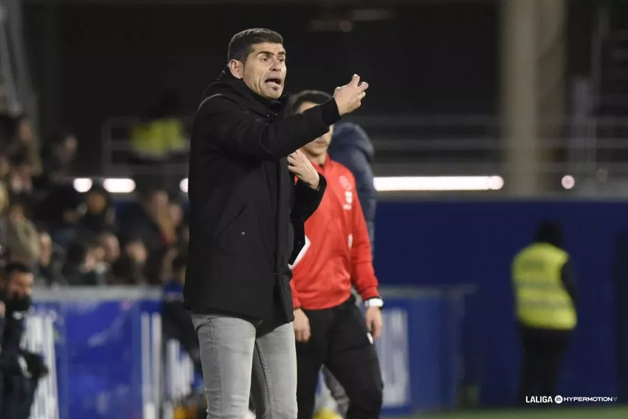Antonio Hidalgo, entrenador del Huesca.