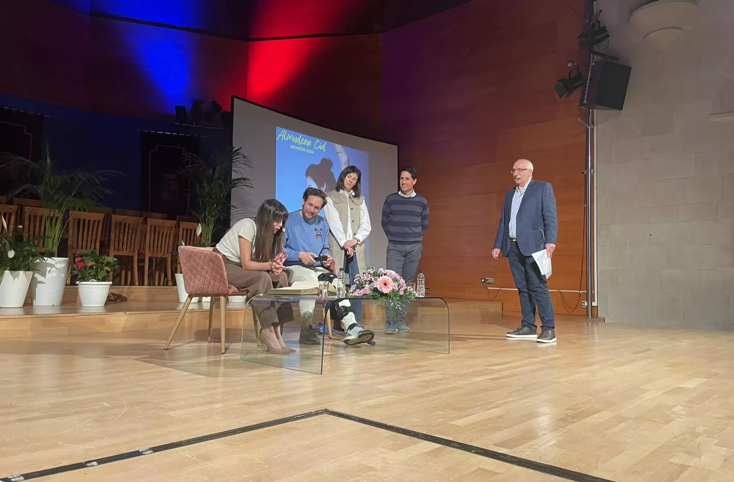 Almudena Cid en Monzón