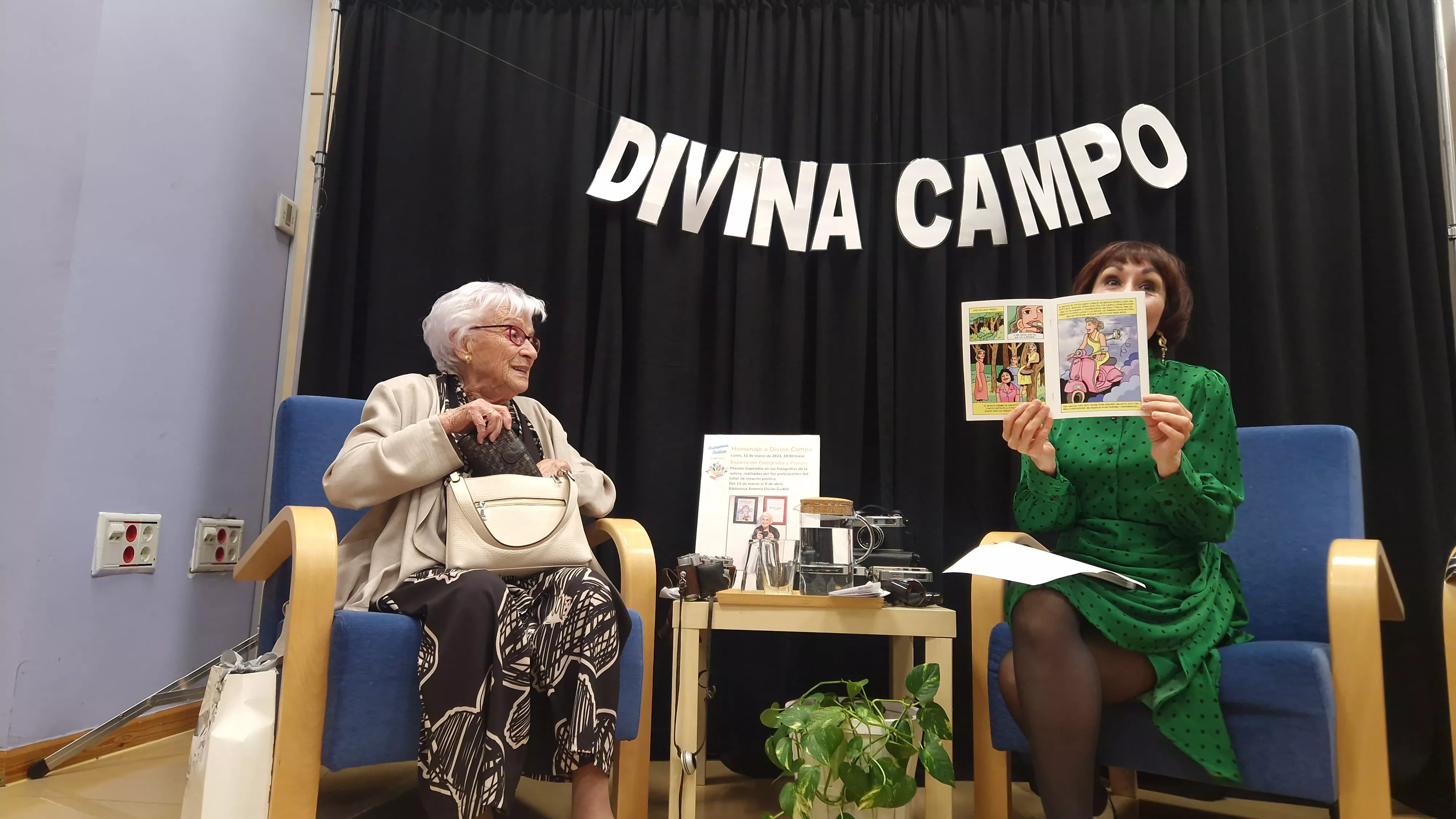 Divina Campo y Angélica Morales. Foto Myriam Martínez 