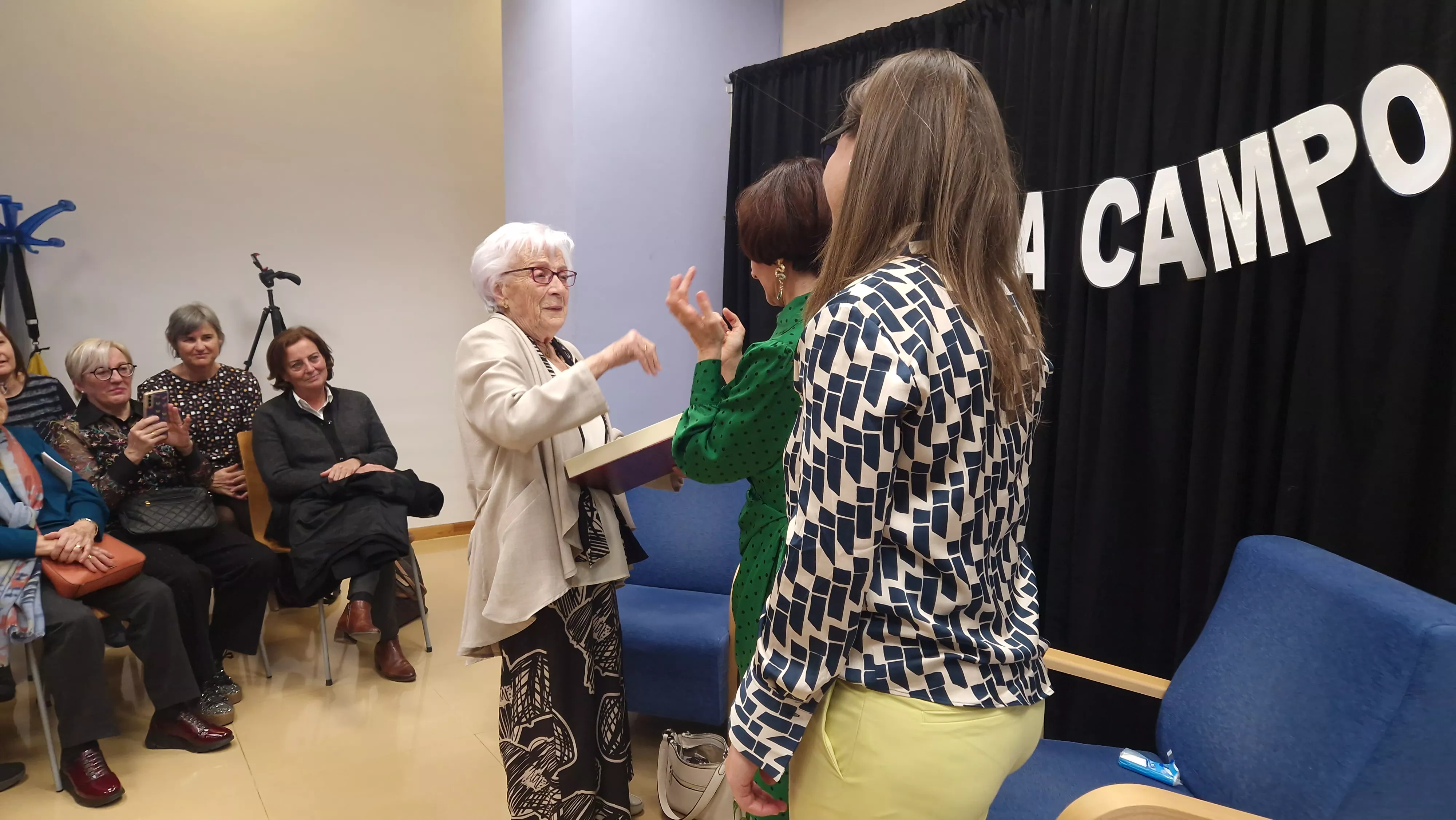 Homenaje a Divina Campo de las Bibliotecas Municipales de Huesca. Foto Myriam Martínez 