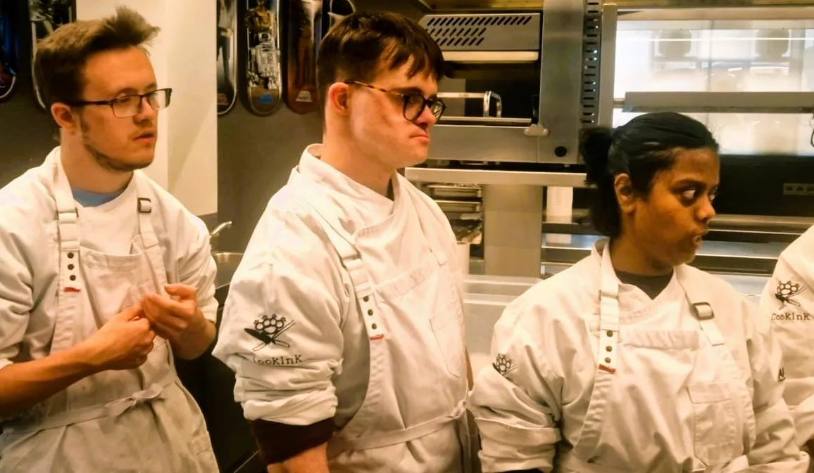 Juan Mallén, José Borrel y Shobha González. Foto Myriam Martínez