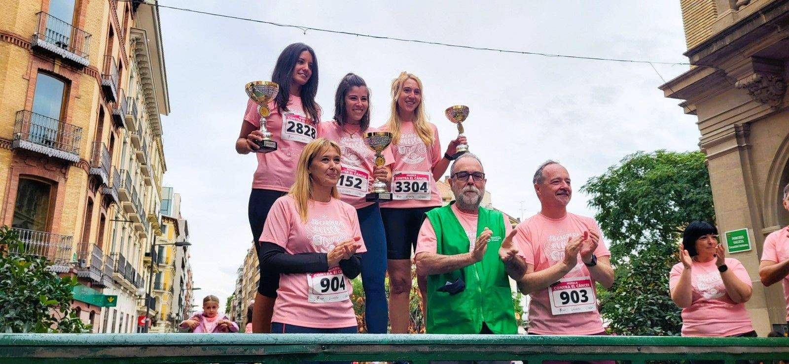 Carrera Huesca contra el cáncer 2022. Foto Mercedes Manterola 