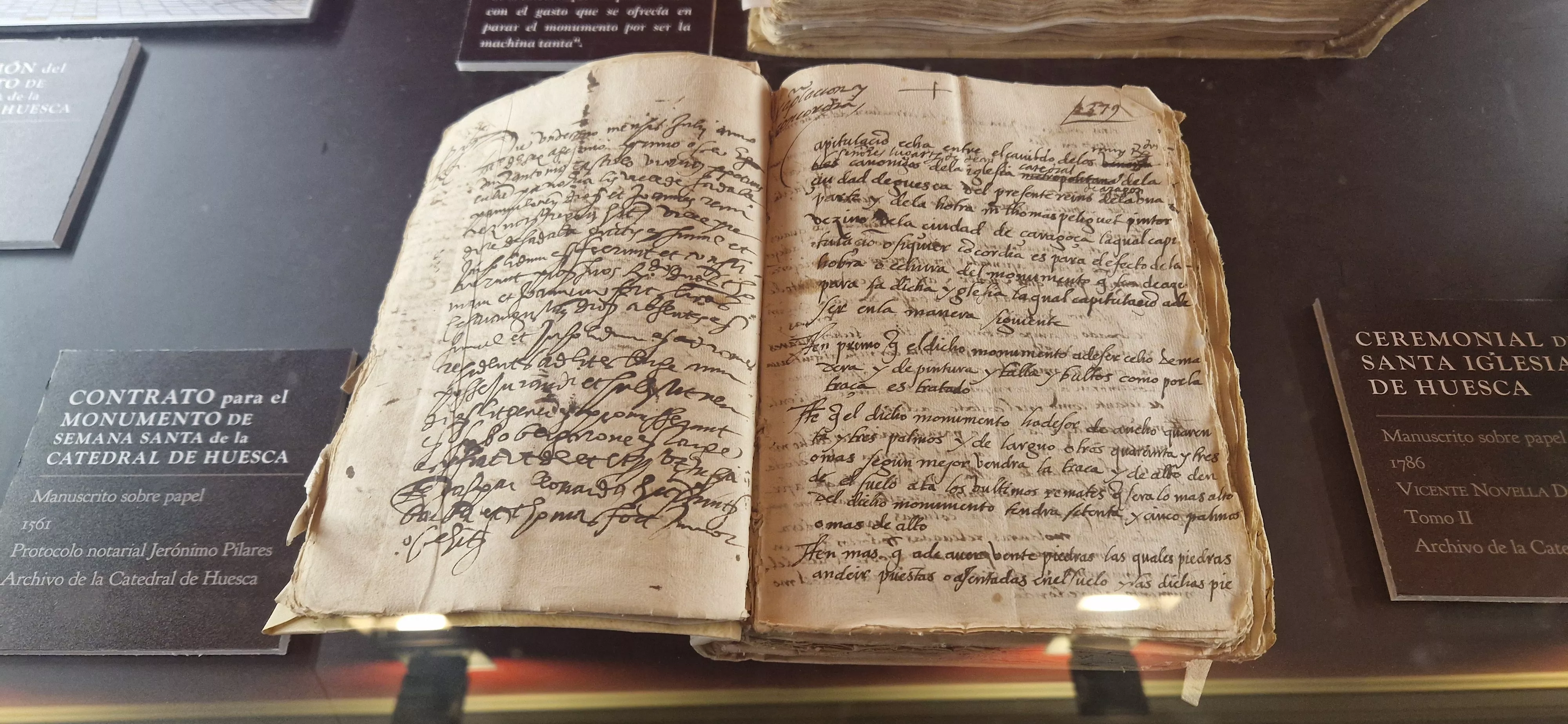 Exposición Revistiendo la Semana Santa. Foto Myriam Martínez