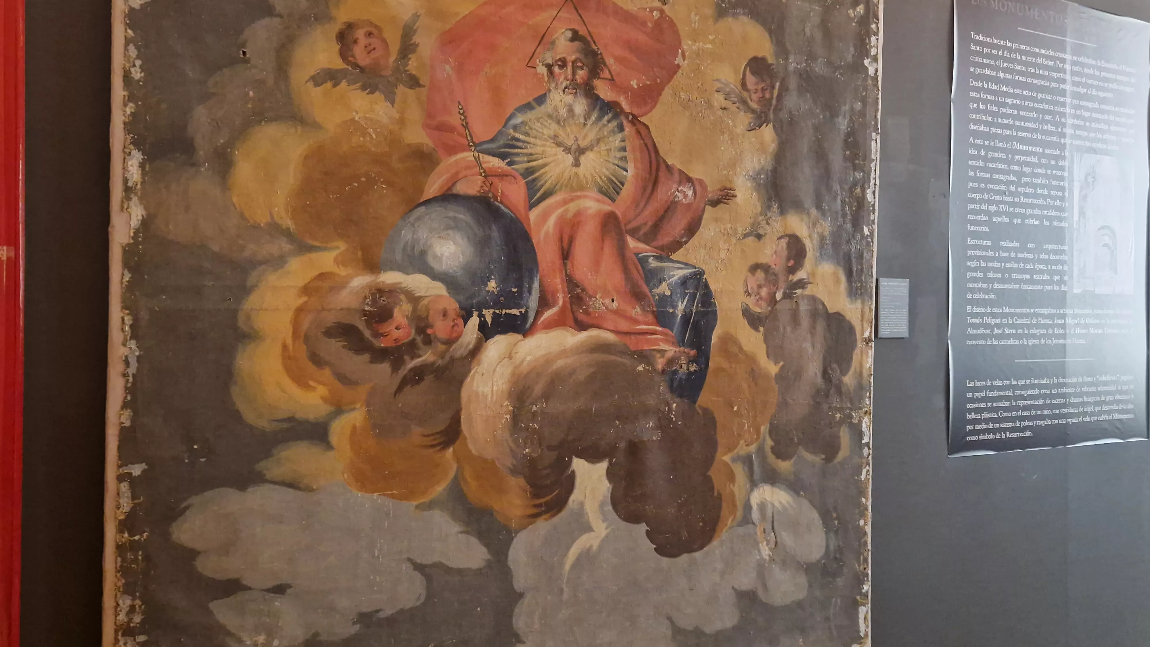 Exposición Revistiendo la Semana Santa. Foto Myriam Martínez