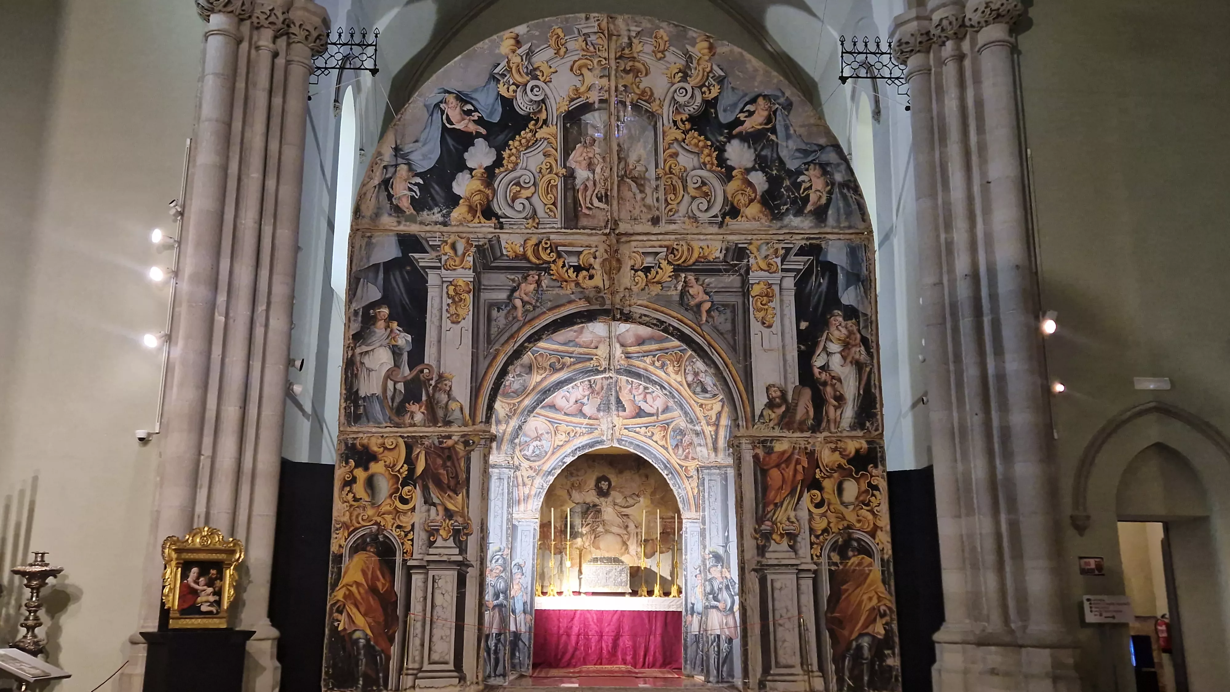 Exposición Revistiendo la Semana Santa. Foto Myriam Martínez