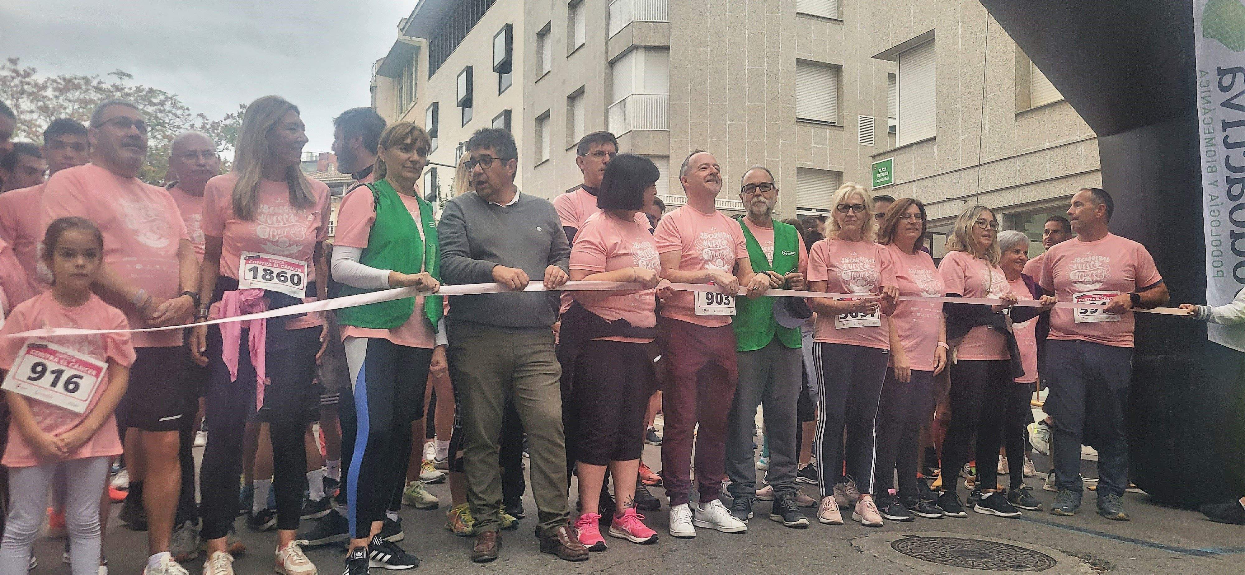 Carrera Huesca contra el cáncer 2022. Foto Myriam Martínez 